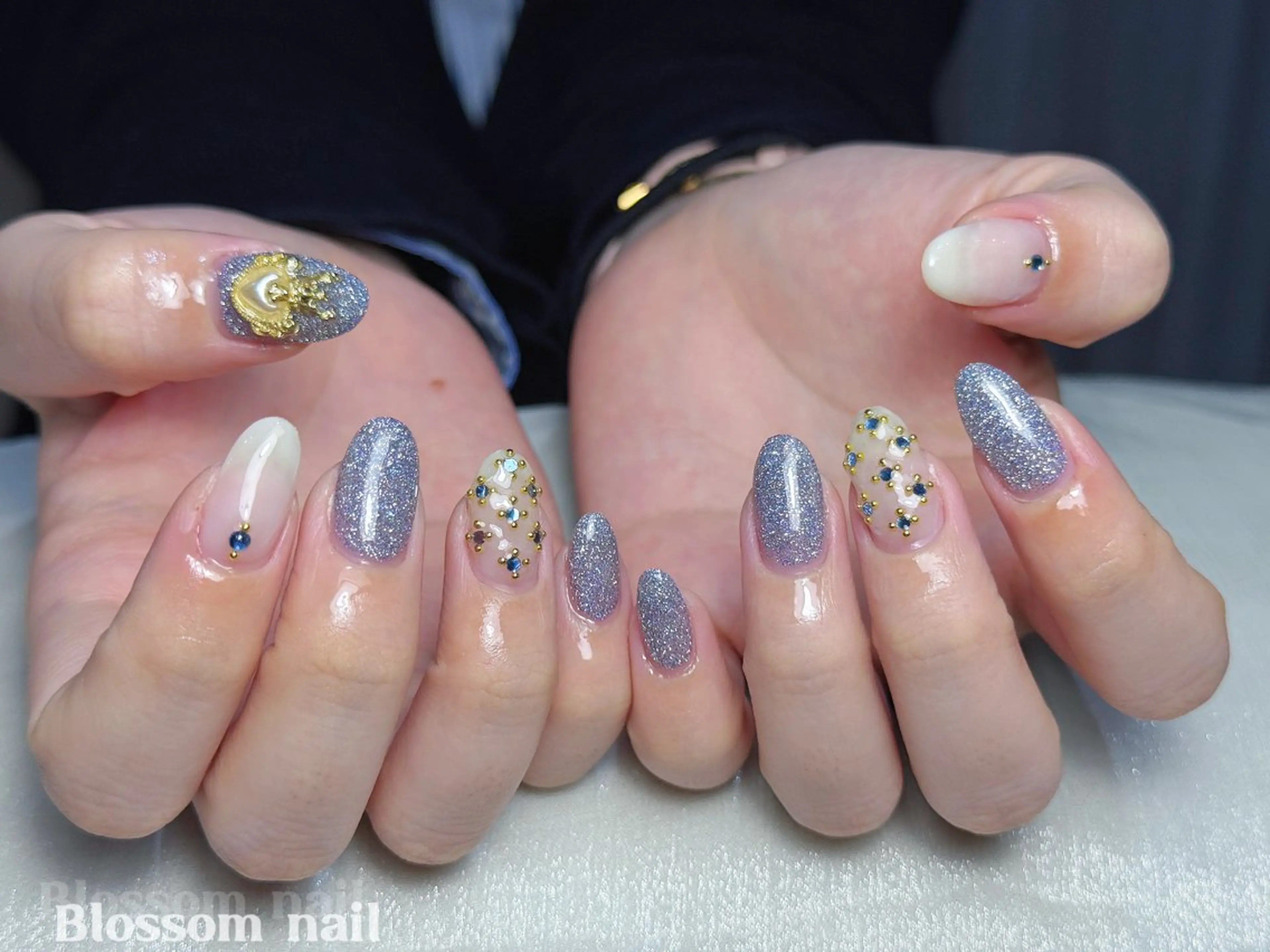 【Hand】持ち込みデザイン120分やり放題(時間内デザイン、パーツ8本迄)の写真