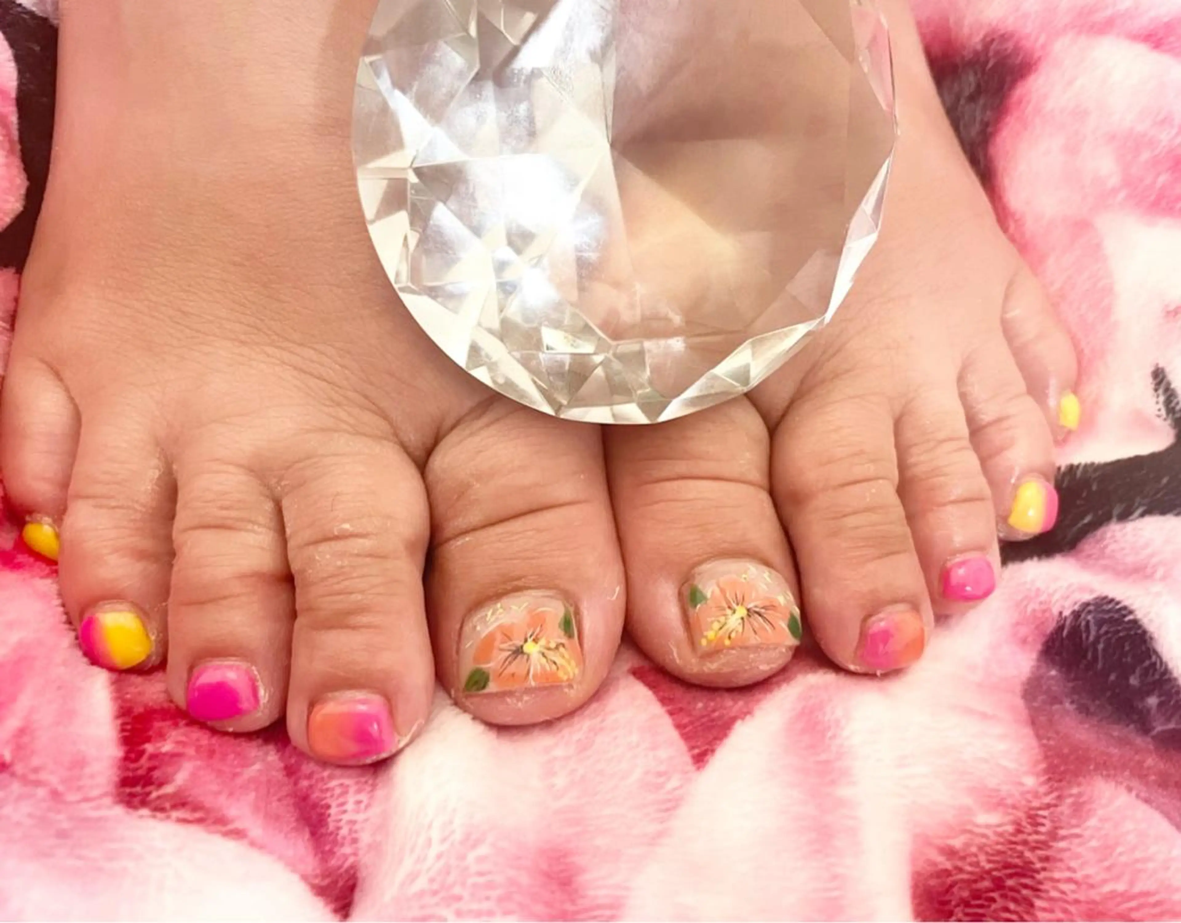 ネイル 近藤 美春のネイルデザイン