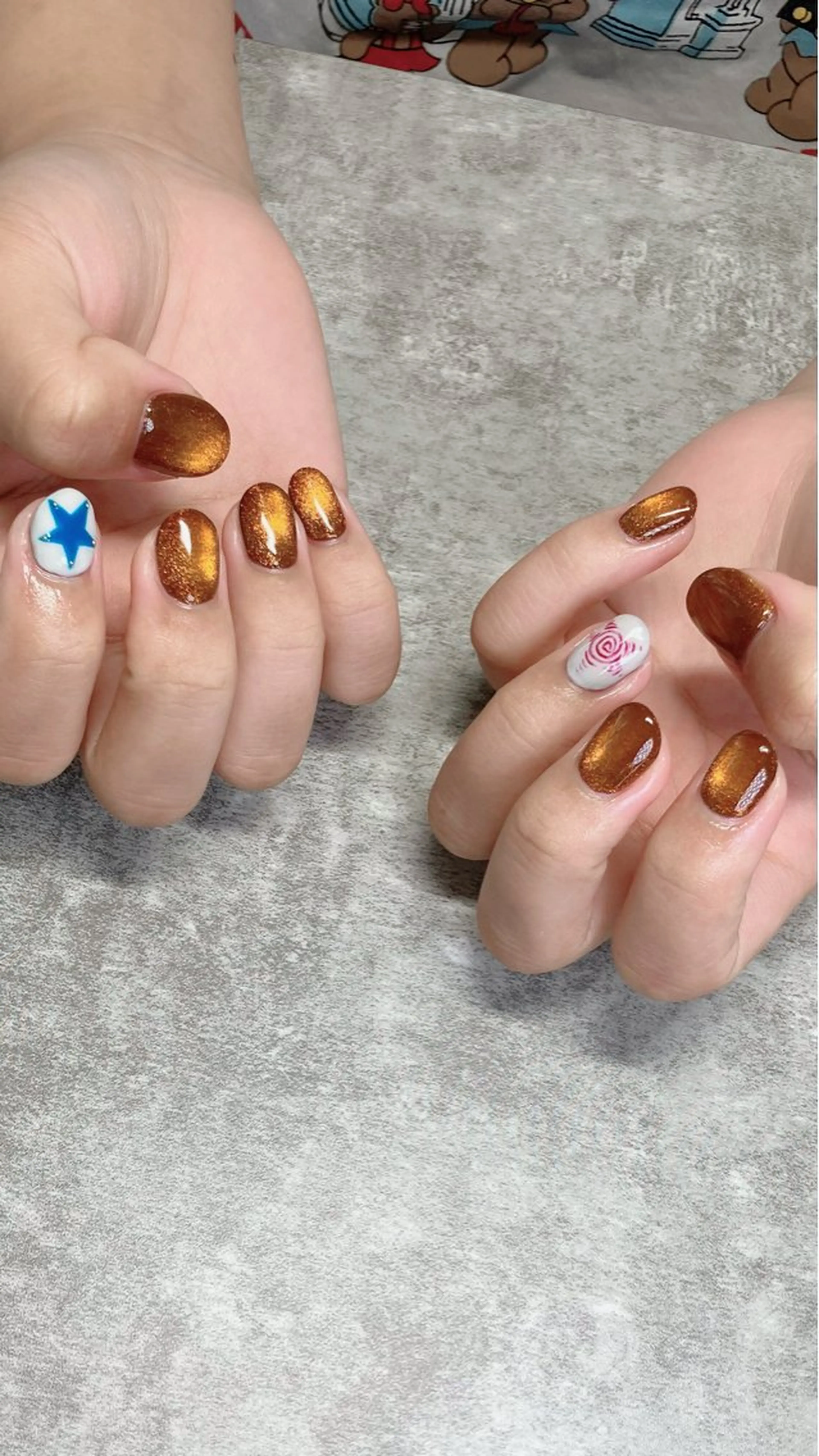 ネイル haleyume所属・shino🌟 痛ネイルのネイルデザイン