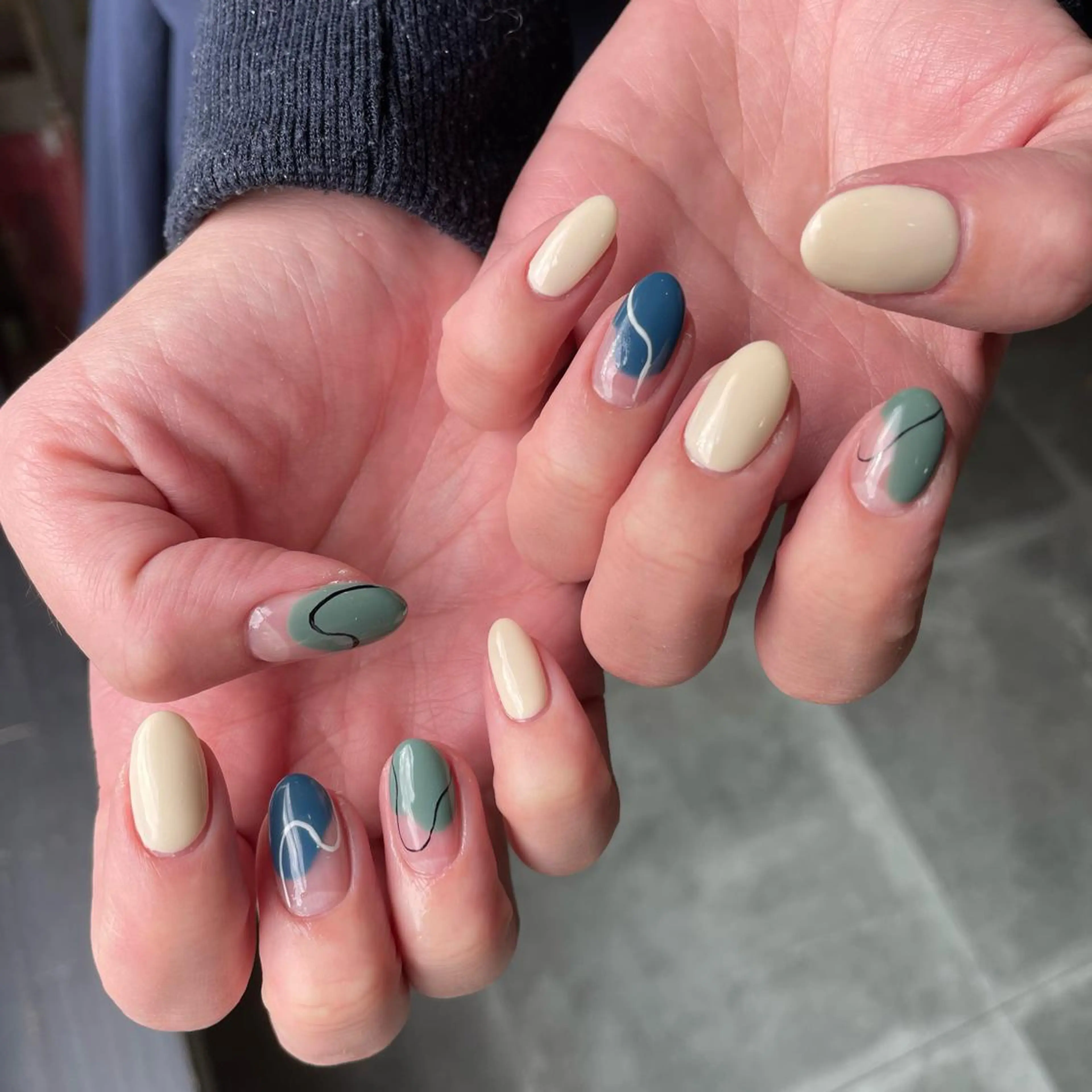 ネイル シンプルネイル SOL所属・SOL　nail イマナカのネイルデザイン