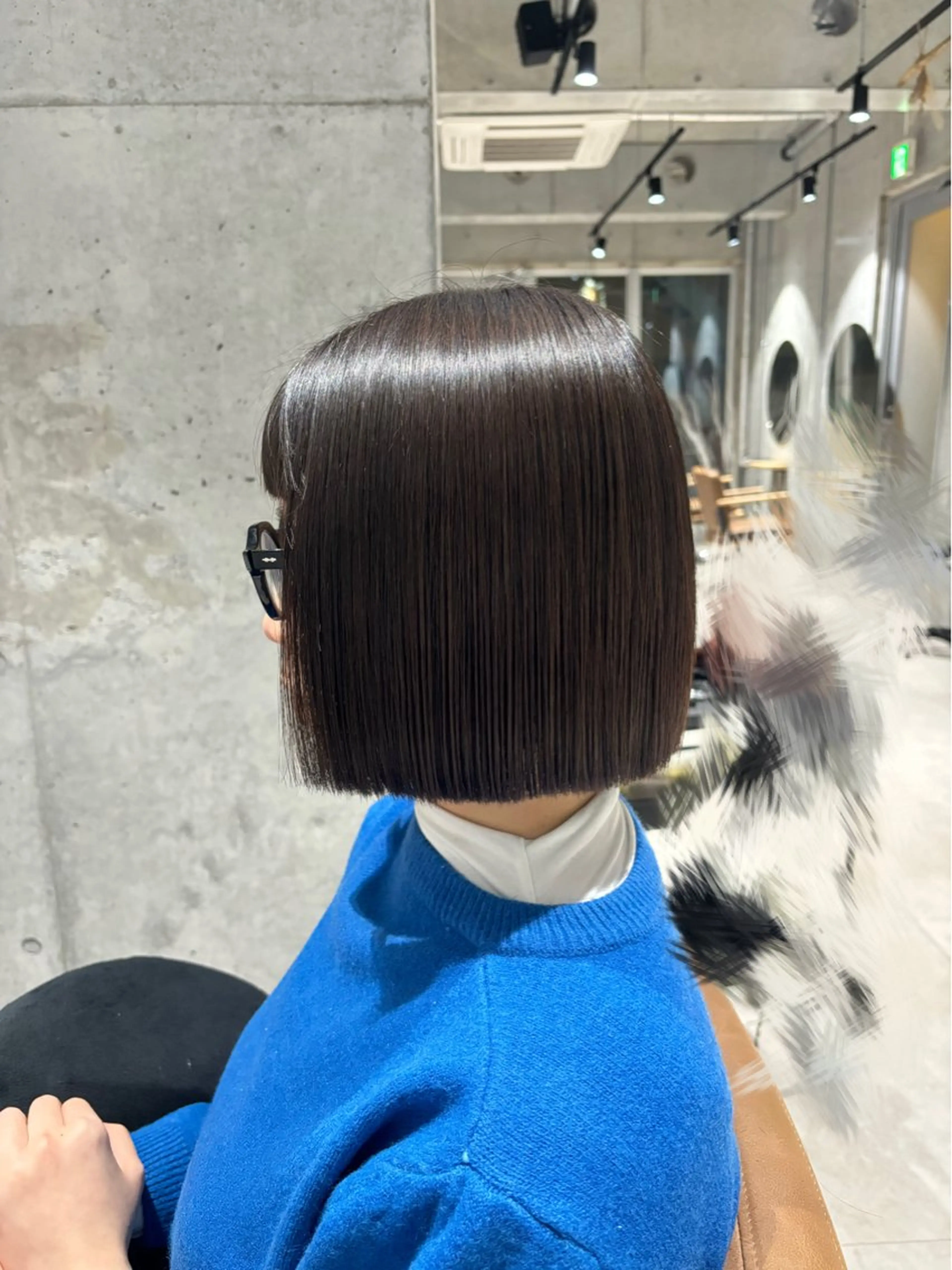 ミディアム ボブ 縮毛矯正 LOOSE立川 SHIMODA🧸のヘアスタイル
