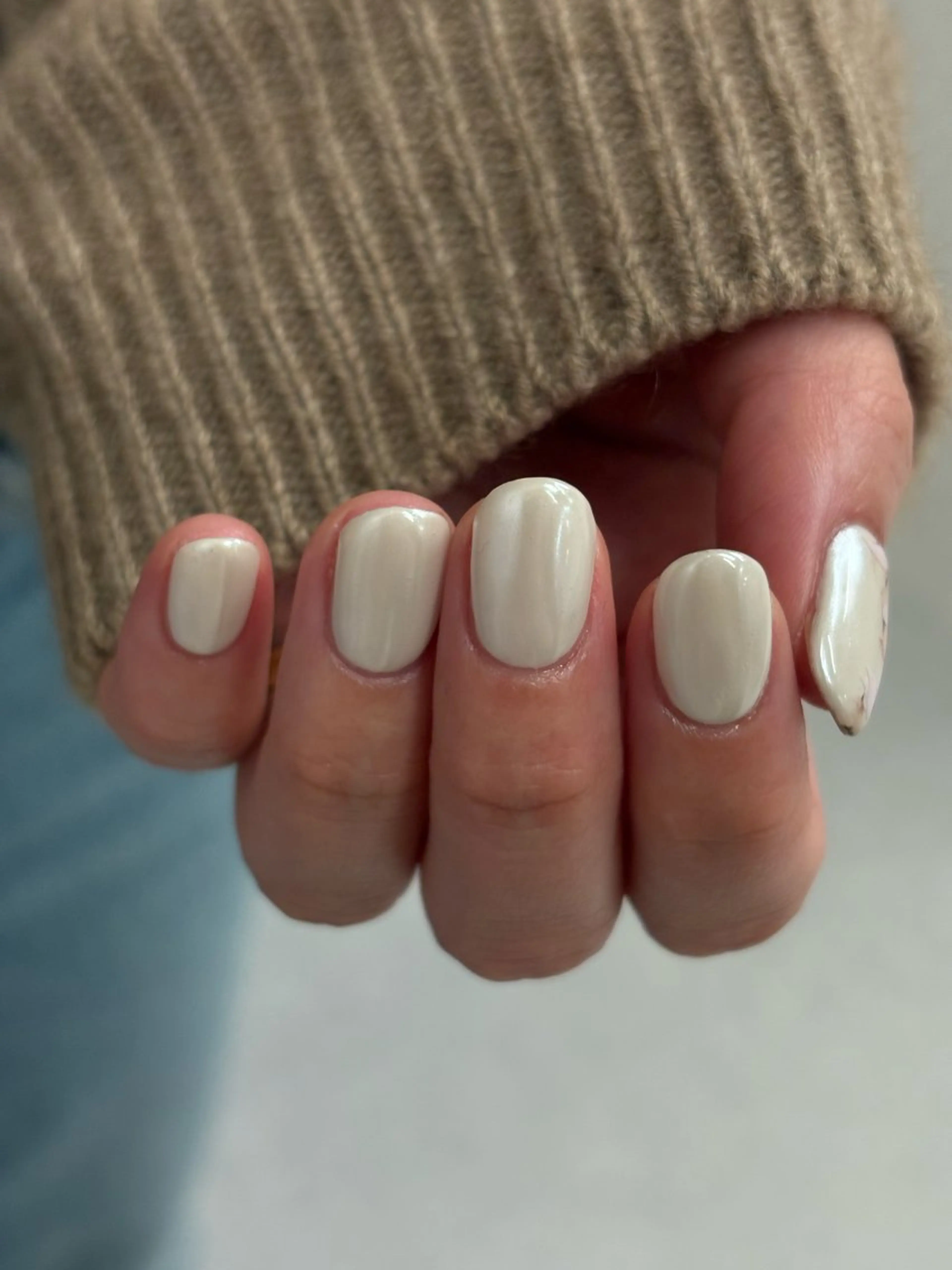 ネイル ハンドネイル 甲村 未玖のネイルデザイン