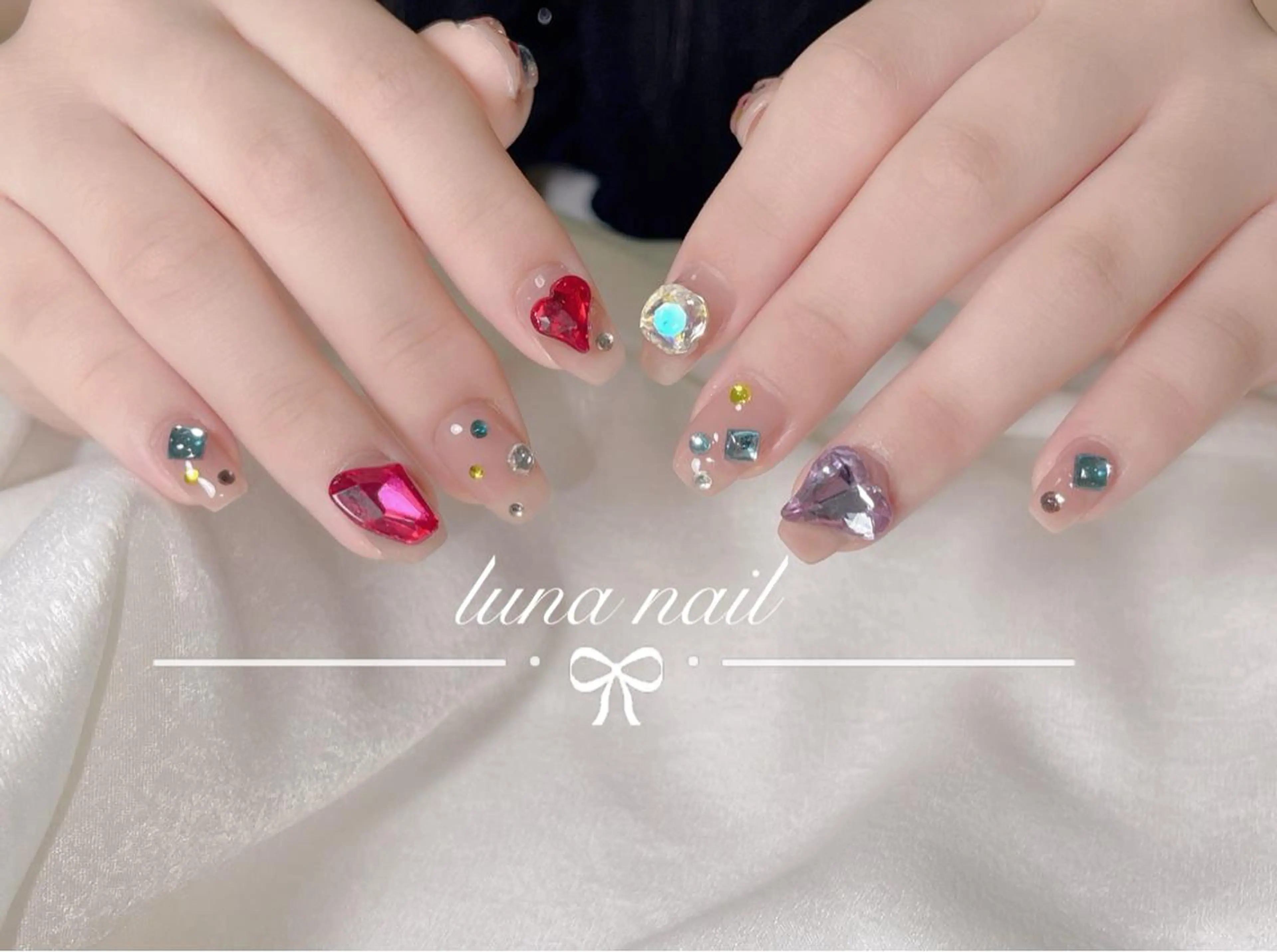 ネイル luna nail ＆eyelashのネイルデザイン