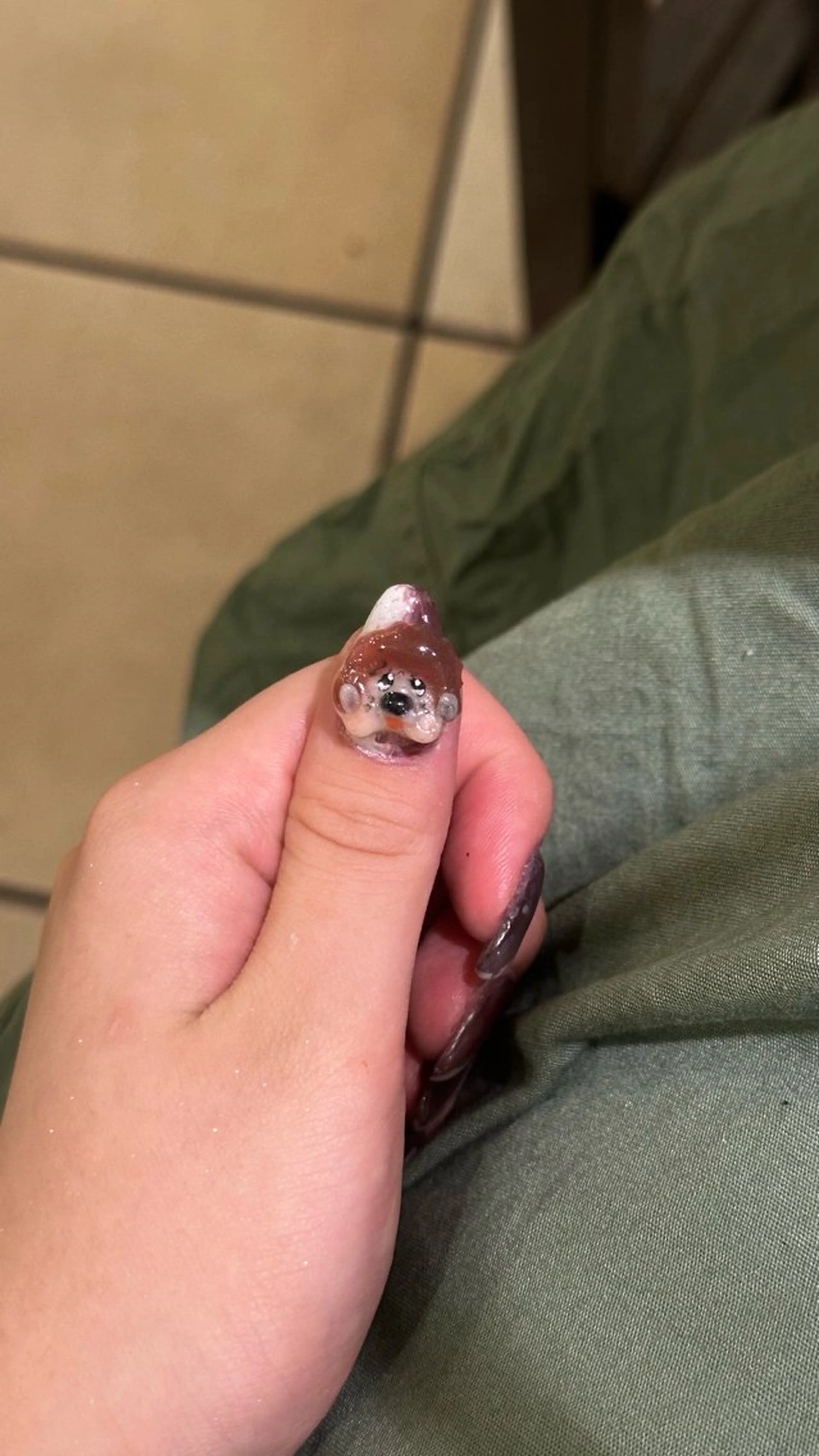 ネイル しおん⭐︎立川 sofaネイリストのネイルデザイン