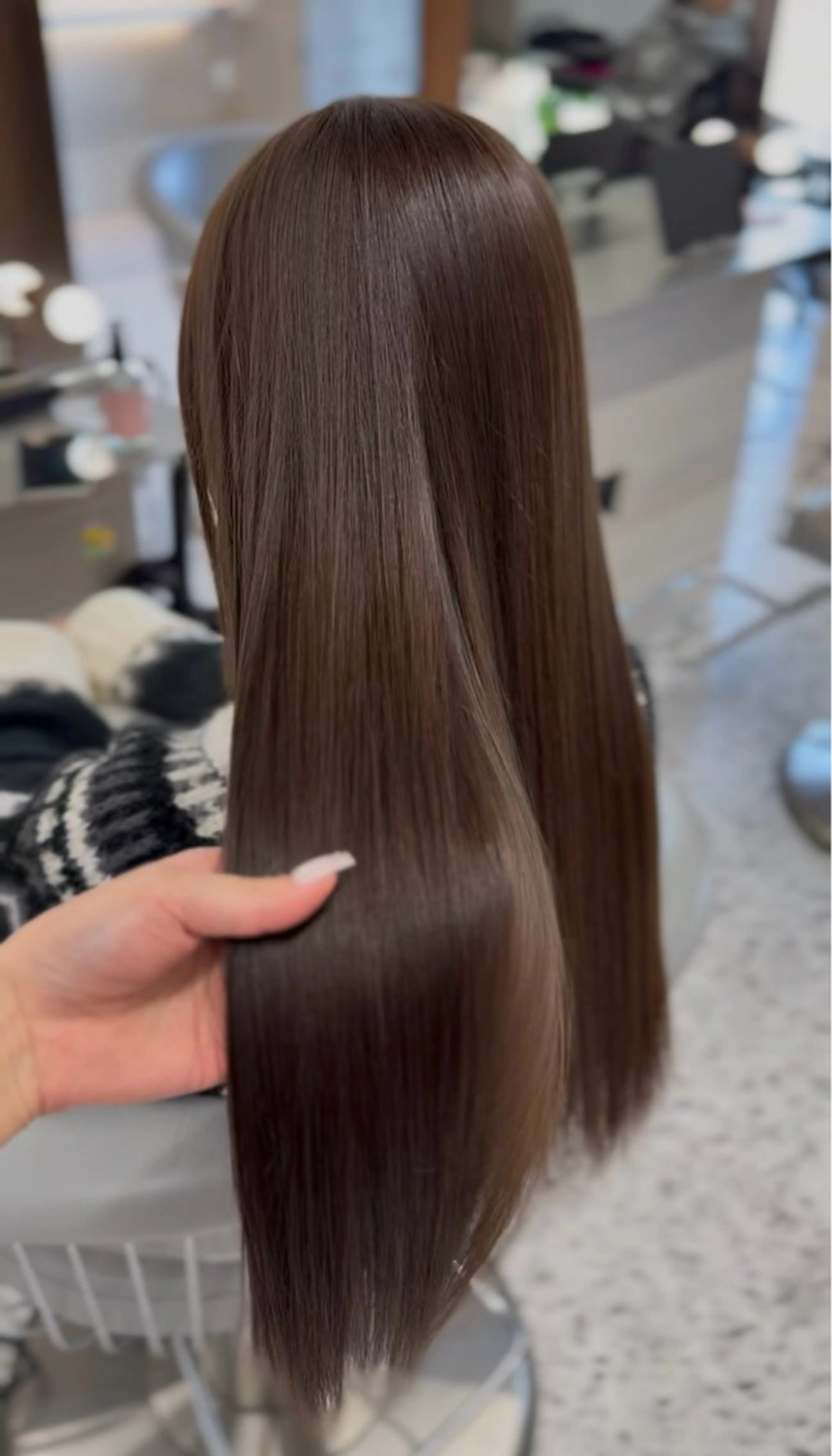 ロング カット ヘアカラー 🎀透明感ブラウ ンshizuka🎀のヘアスタイル