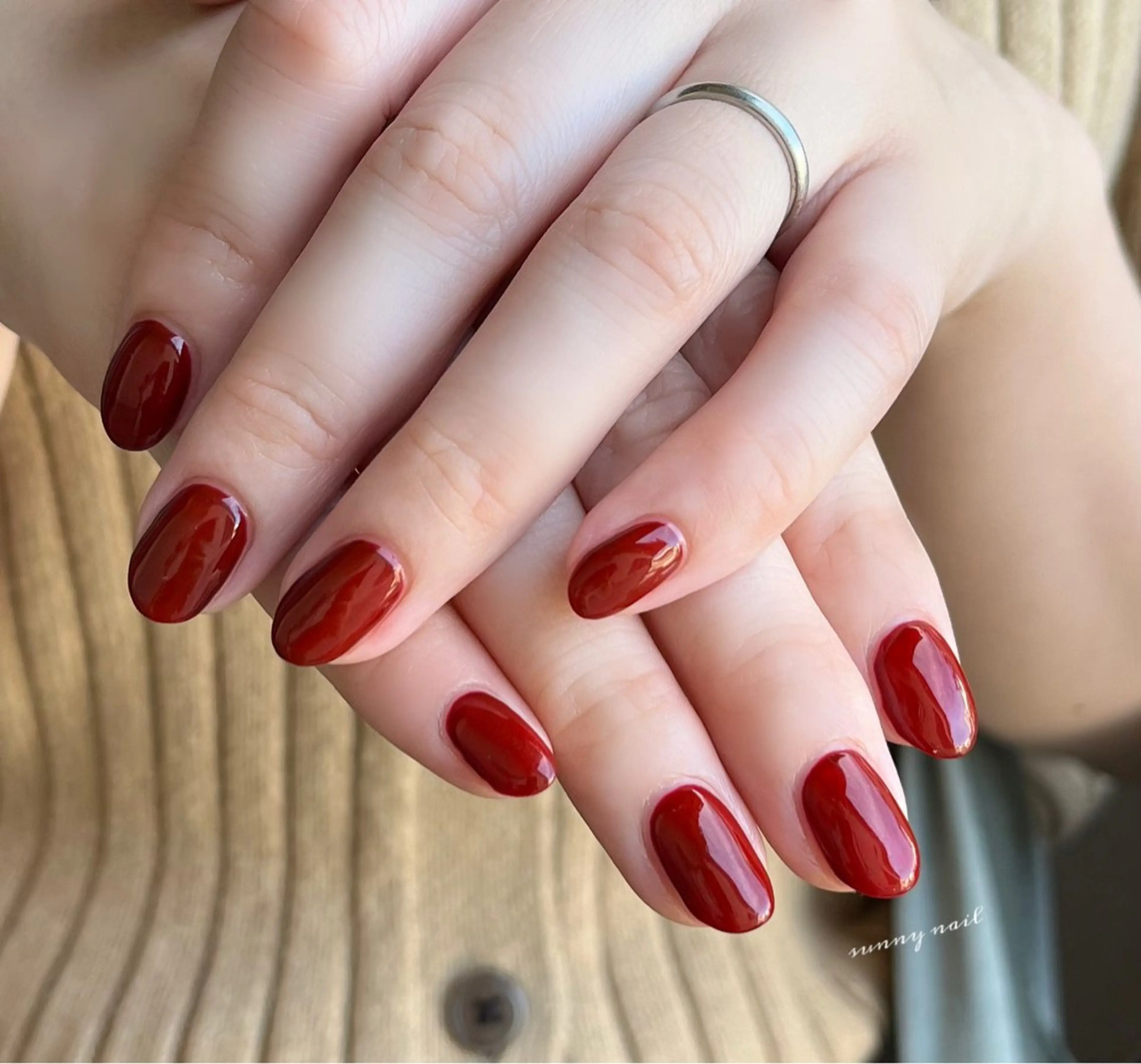 ネイル ボルドー ジェルネイル ワンカラーネイル パラジェル sunny nailのネイルデザイン