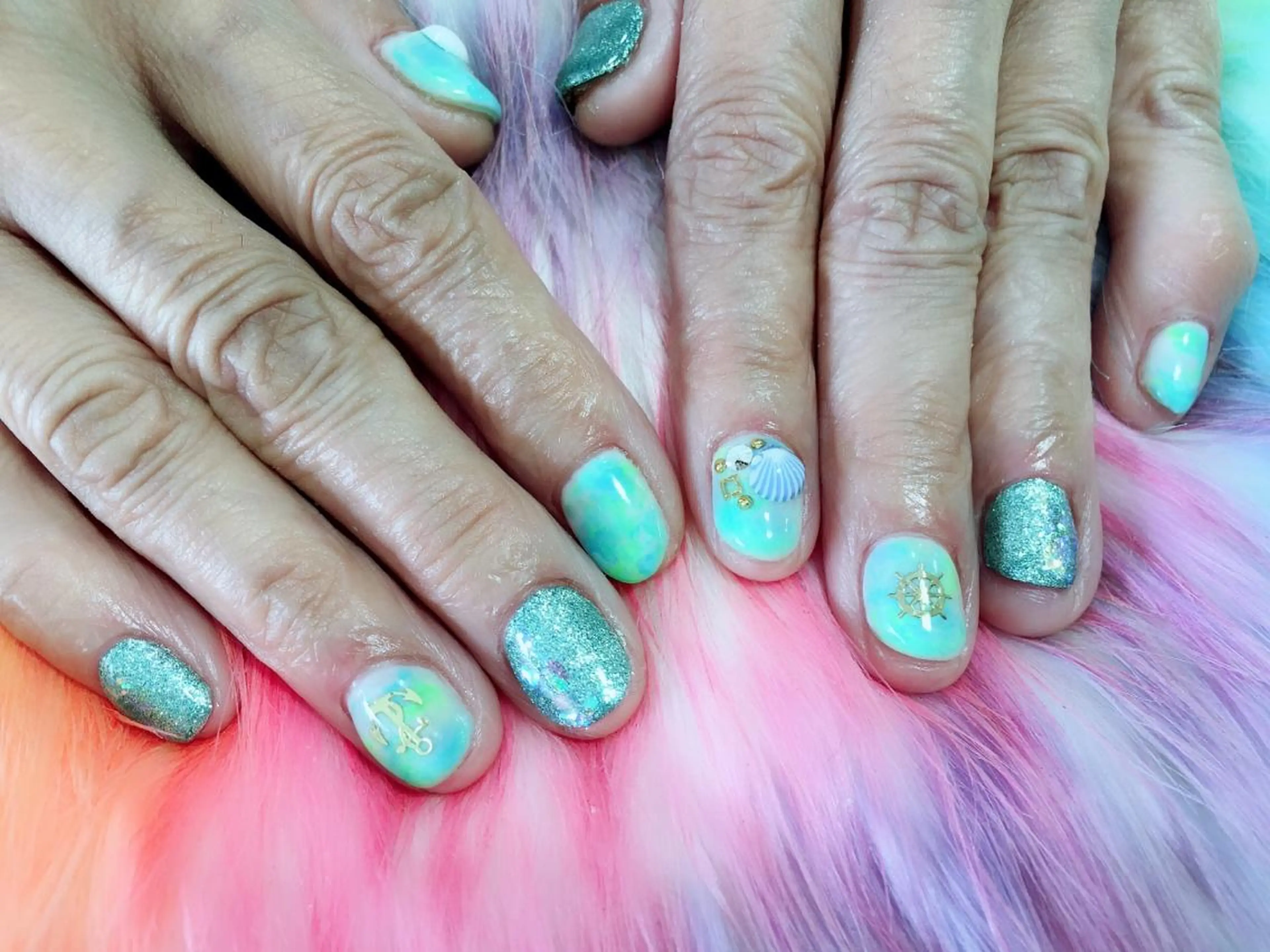 ネイル 隠れ家一戸建て金町 HIROMI 葛飾区のネイルデザイン