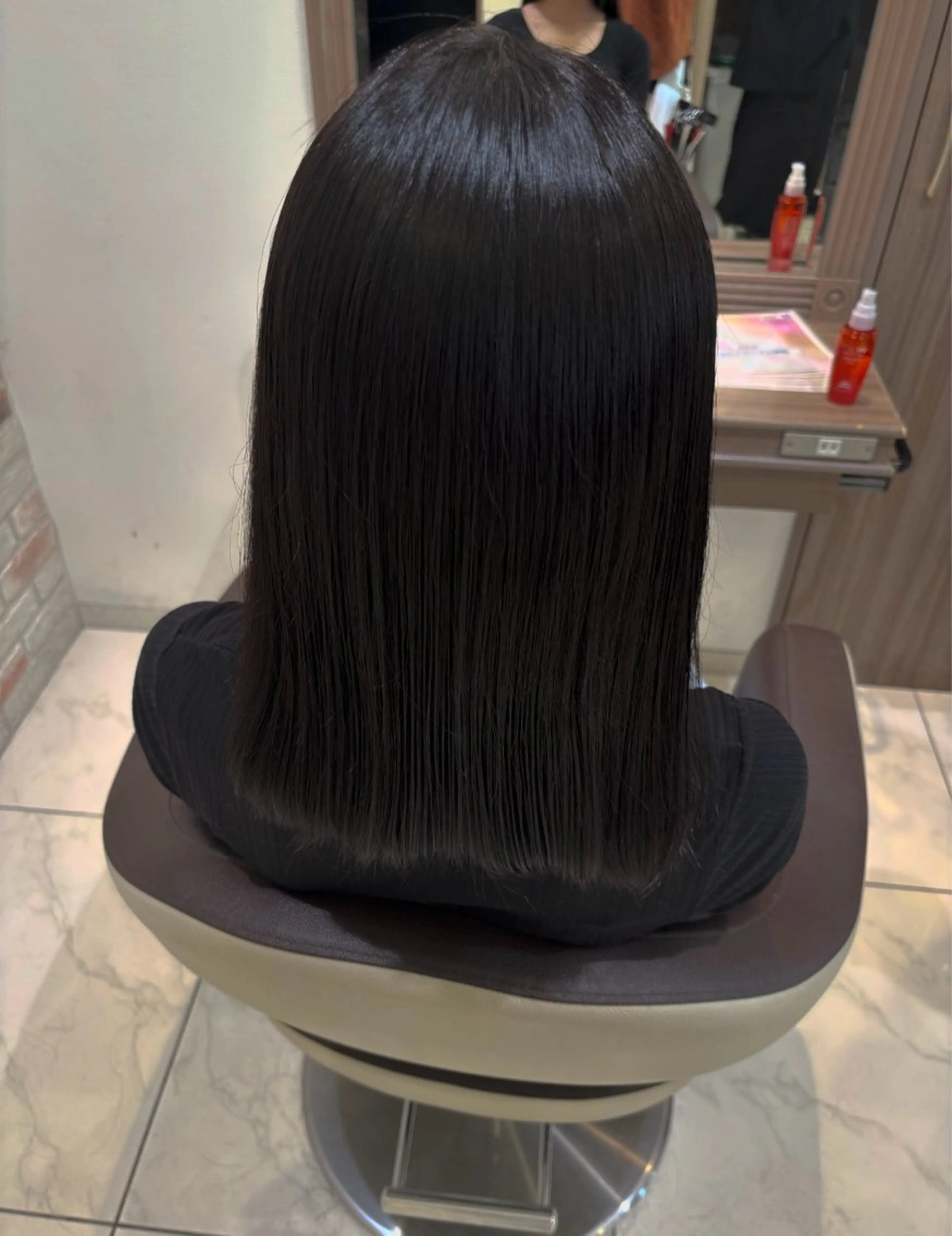 セミロング 縮毛矯正 ✨白髪ぼかし脱白髪/ 山口智弘✨のヘアスタイル