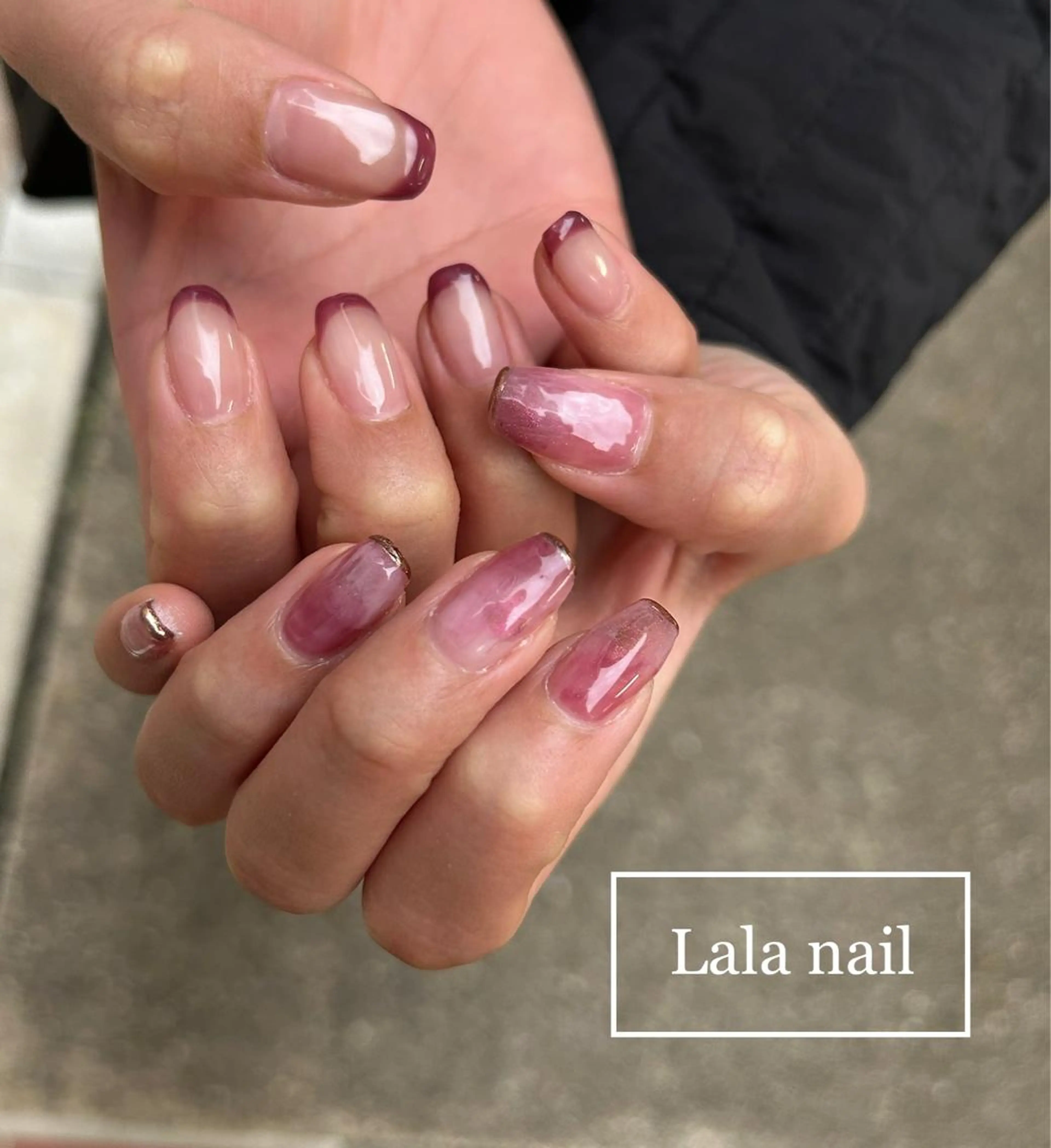 ネイル マグネットネイル ミラーネイル ニュアンスネイル ピンク シンプルネイル Lala nailのネイルデザイン