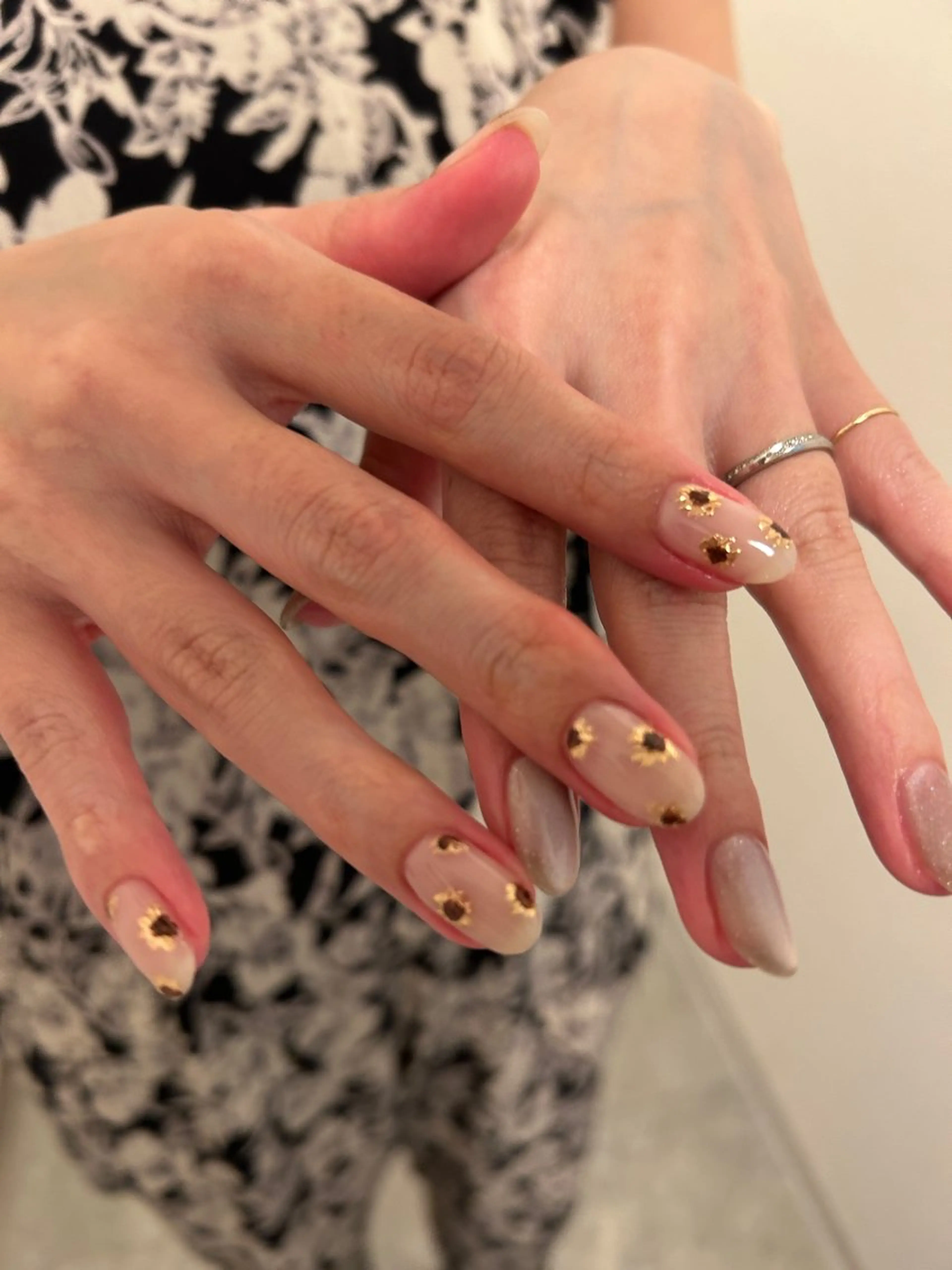 ネイル nnail Natsumiのネイルデザイン