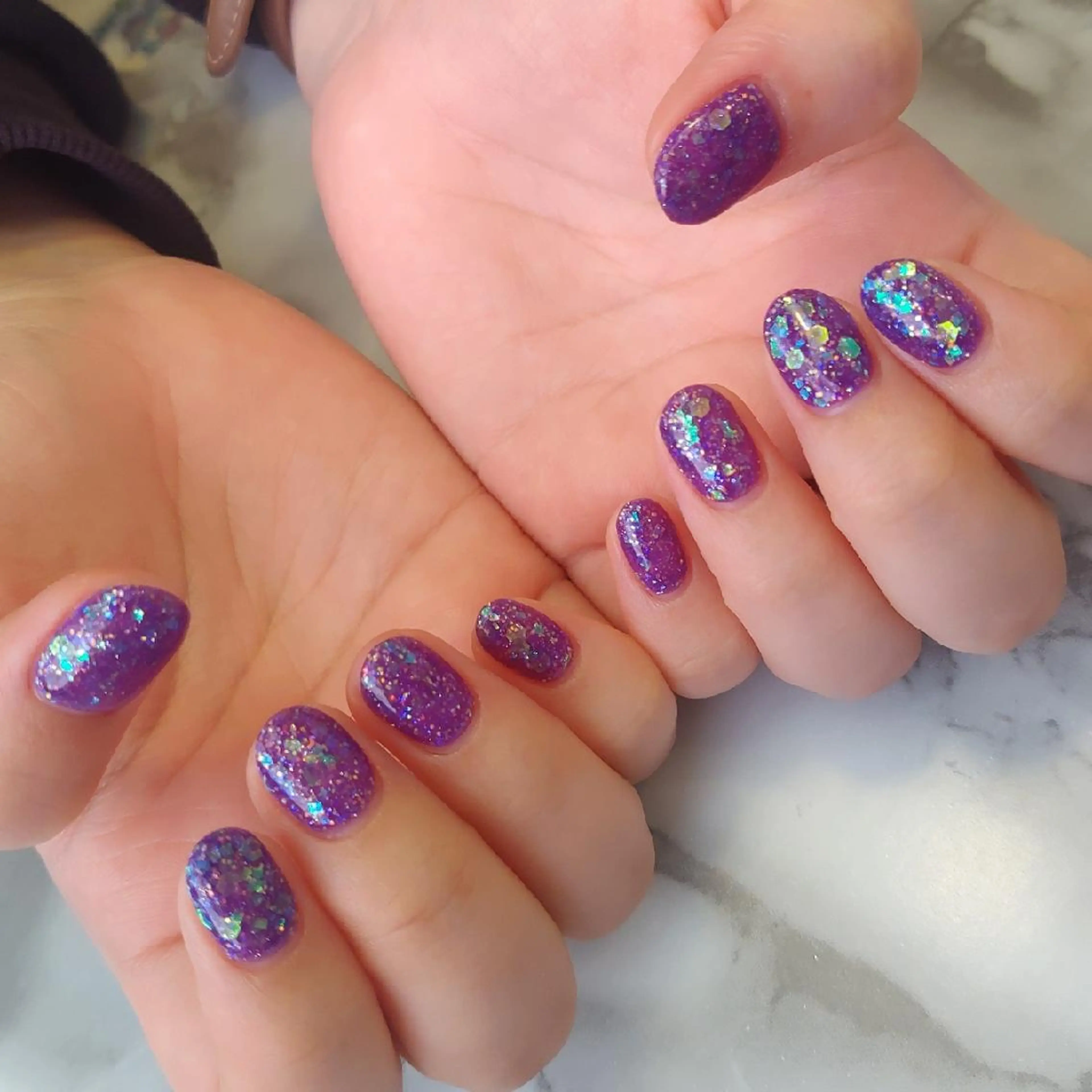 ネイル キラキラネイル ジェヌインネイル 河内のネイルデザイン