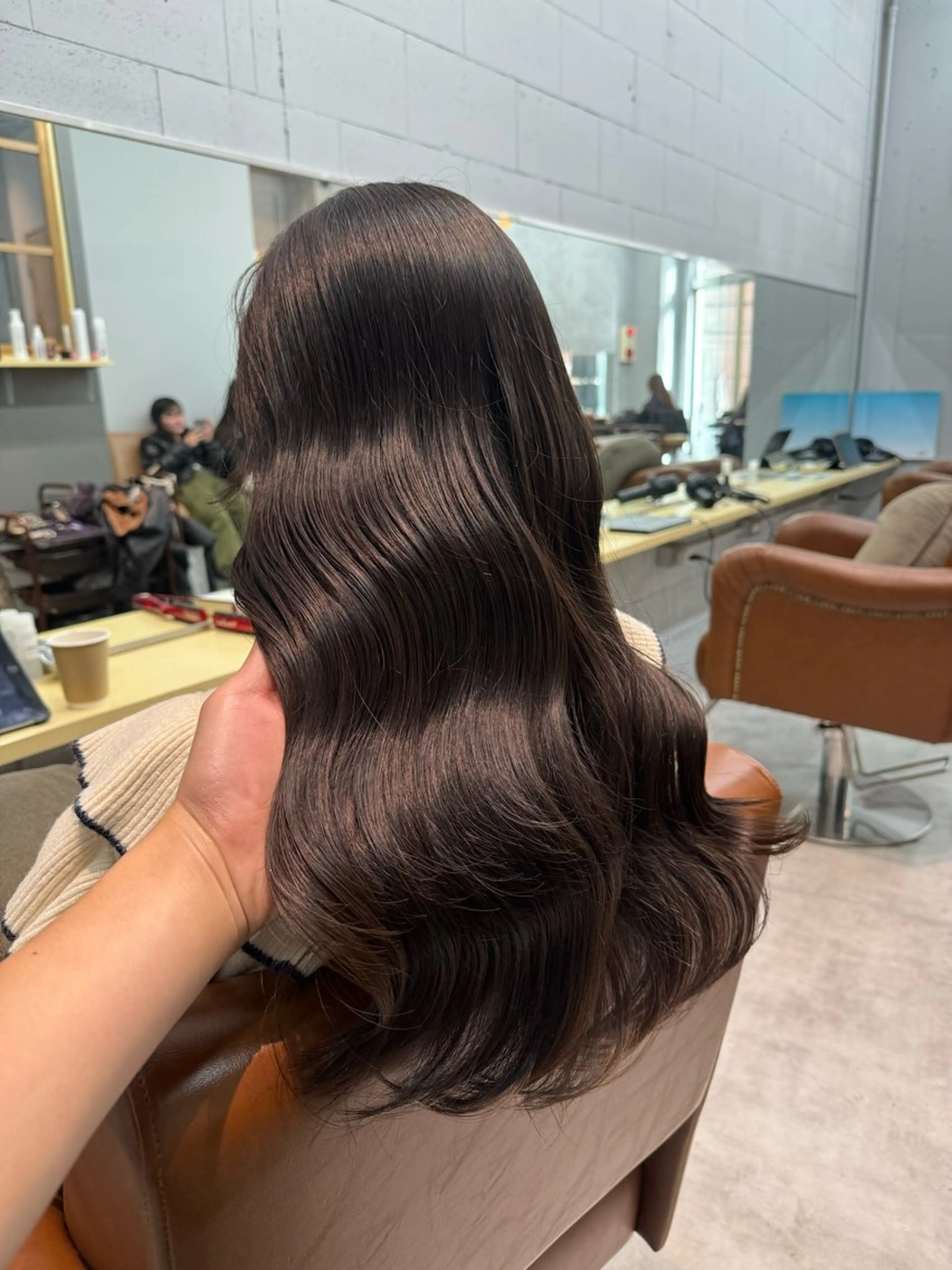 ロング カラー ブラウンカラー ショコラブラウン Wehlen所属・透明感カラー🌟 keisukeのヘアスタイル