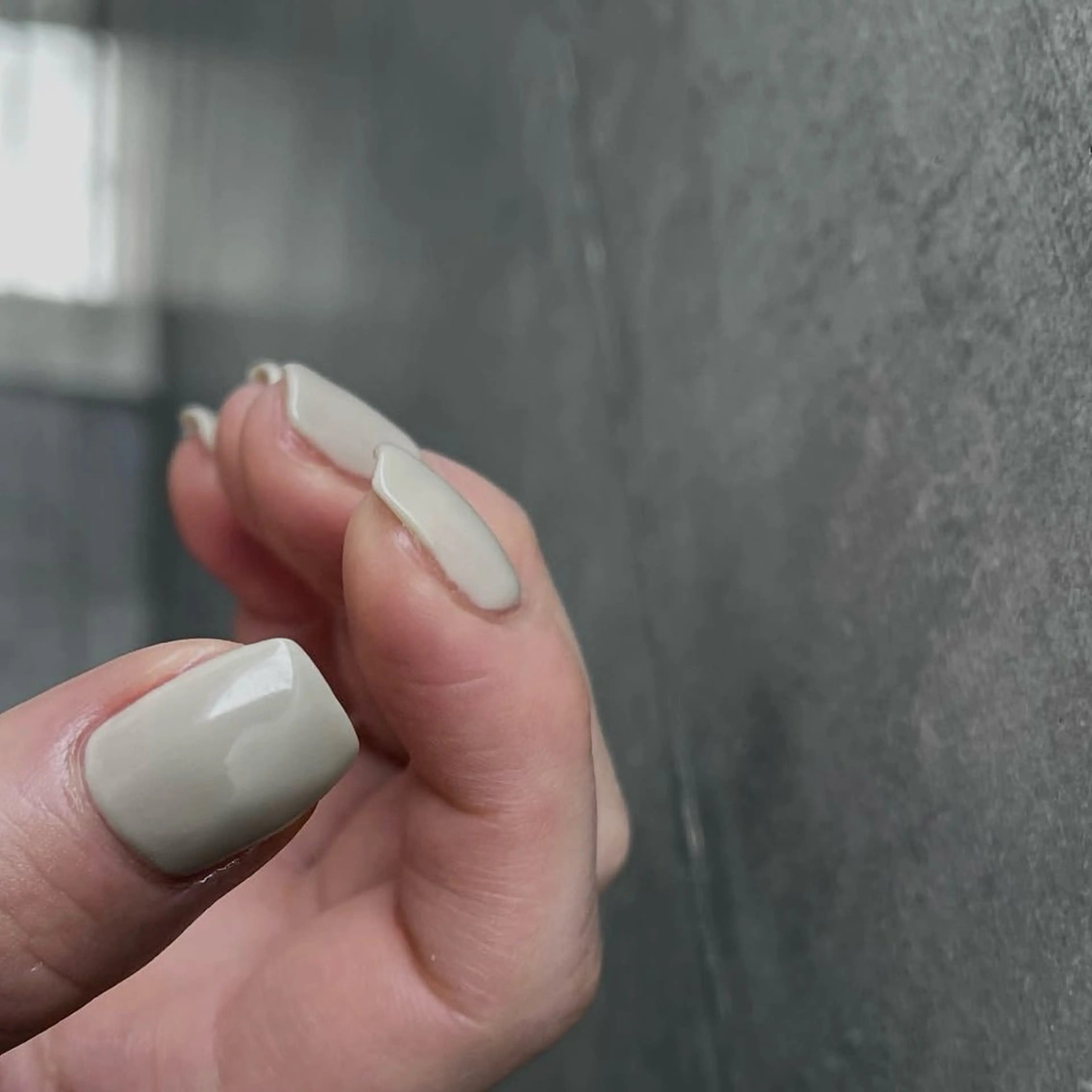 ネイル ワンカラーネイル moe ⠀のネイルデザイン