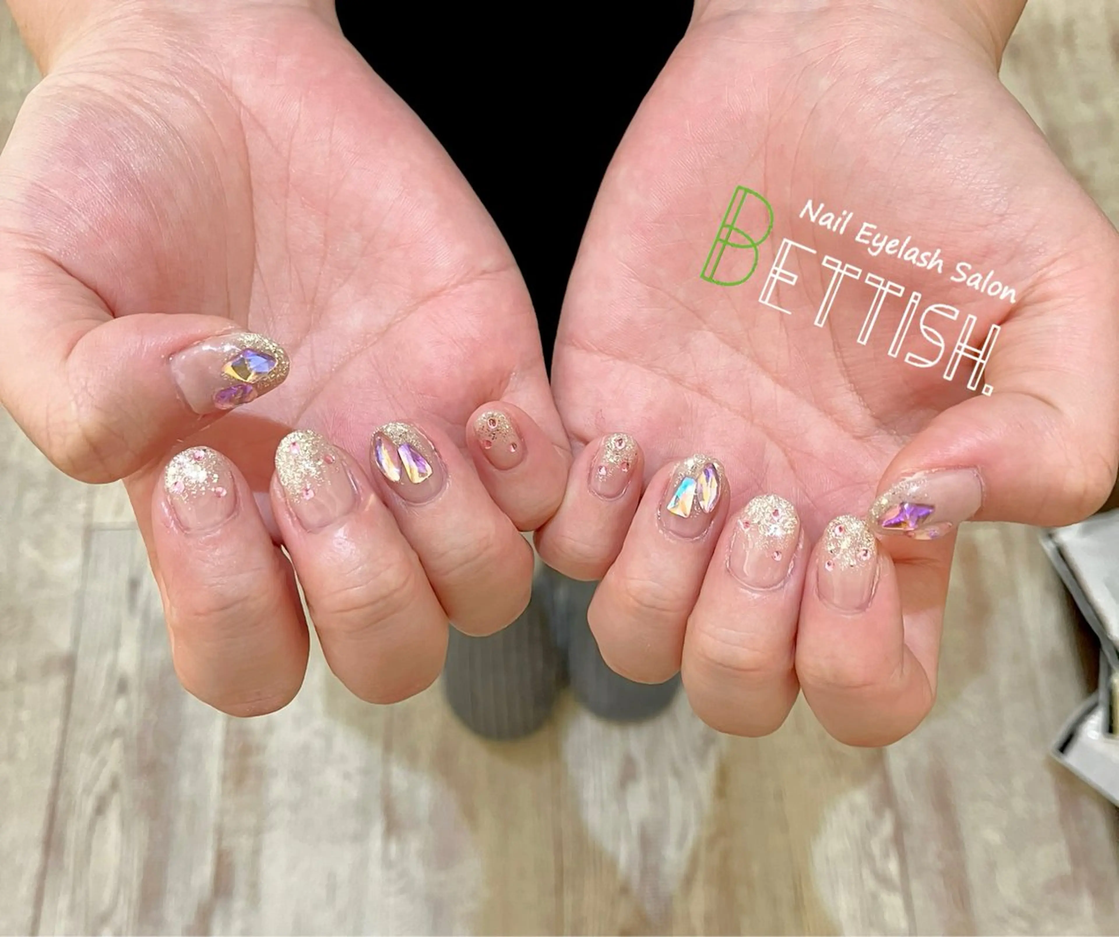 ネイル キラキラネイル ハンドネイル BETTISH. KUMIKO☺︎︎のネイルデザイン