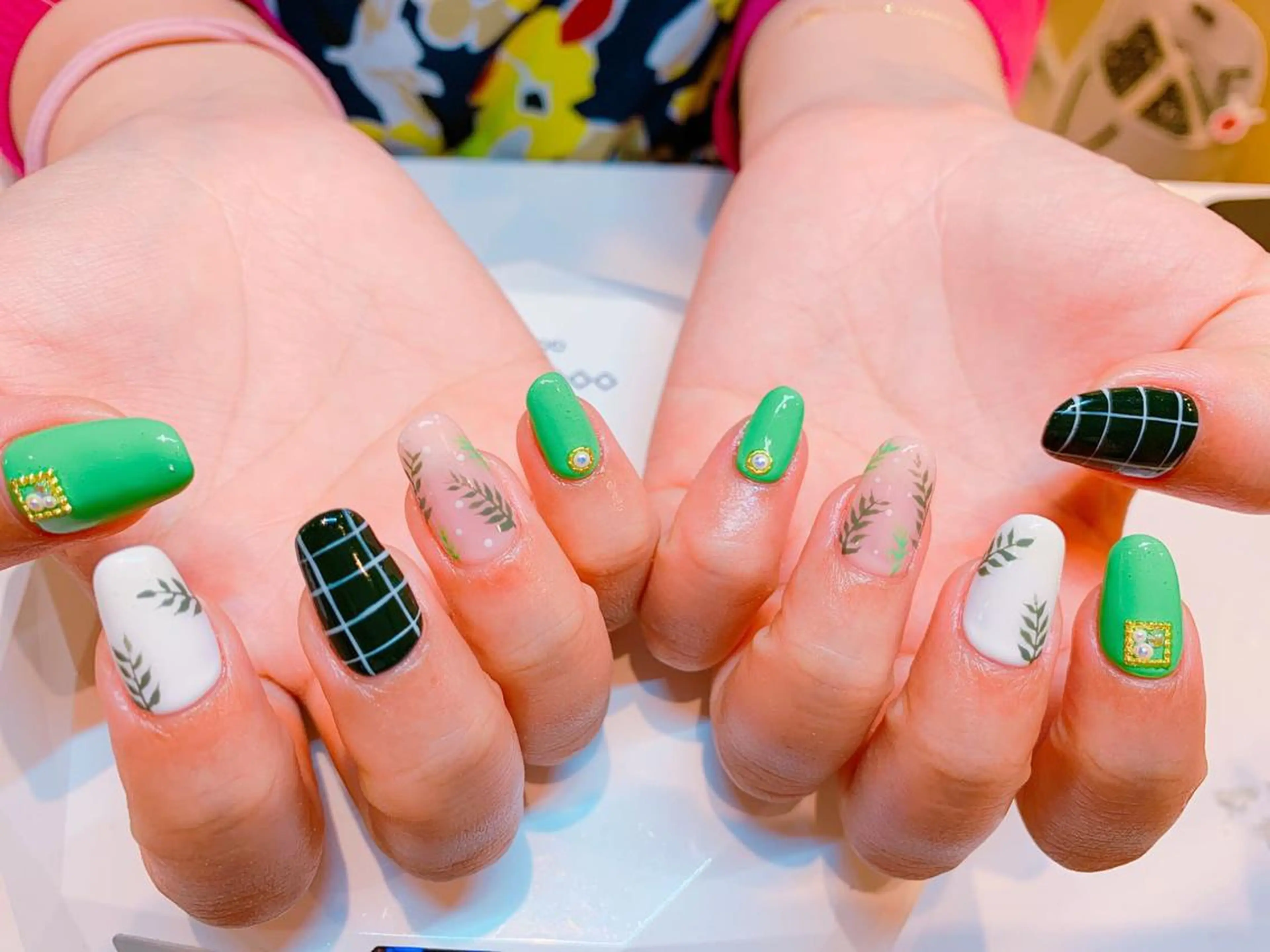 ネイル エムズ エムズのマツエク・マツパデザイン