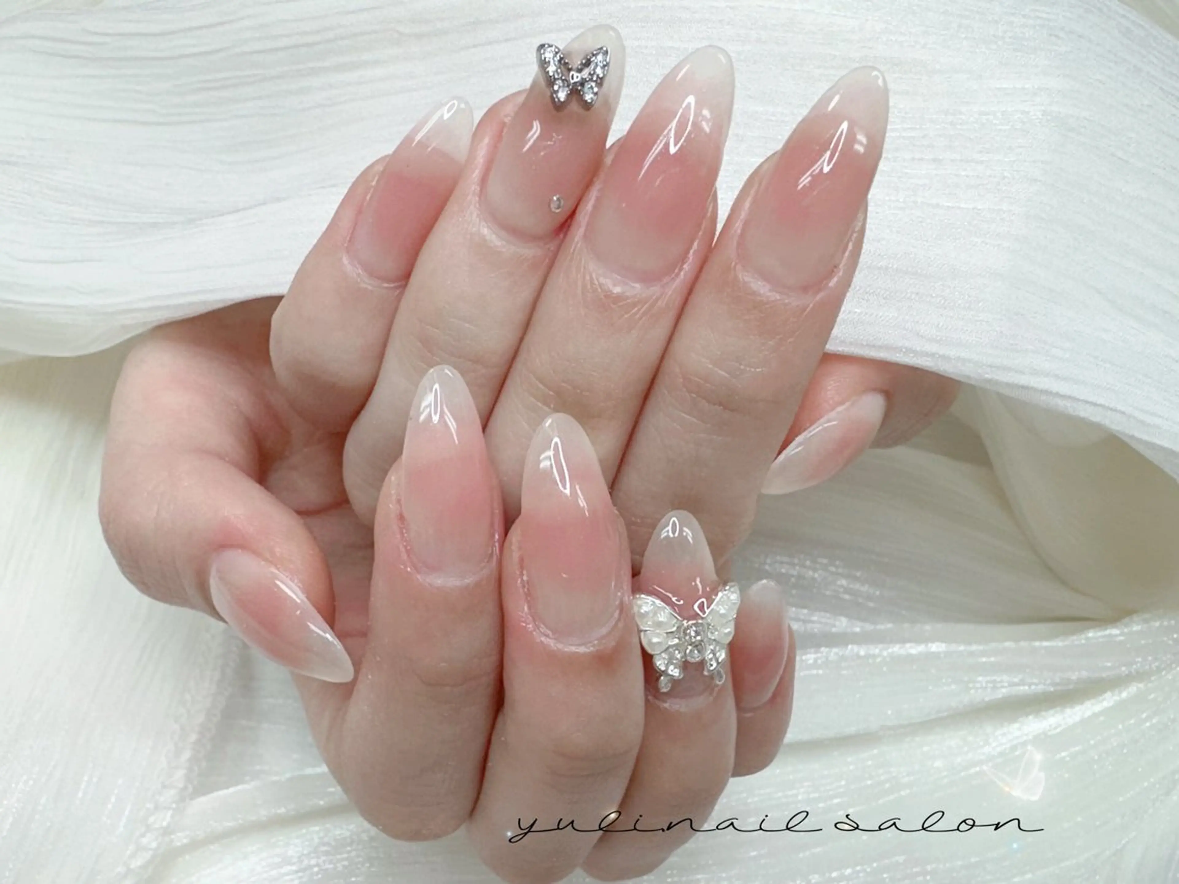 ネイル ハンドネイル 🎀YULI_ Nail 🎀新宿店のネイルデザイン