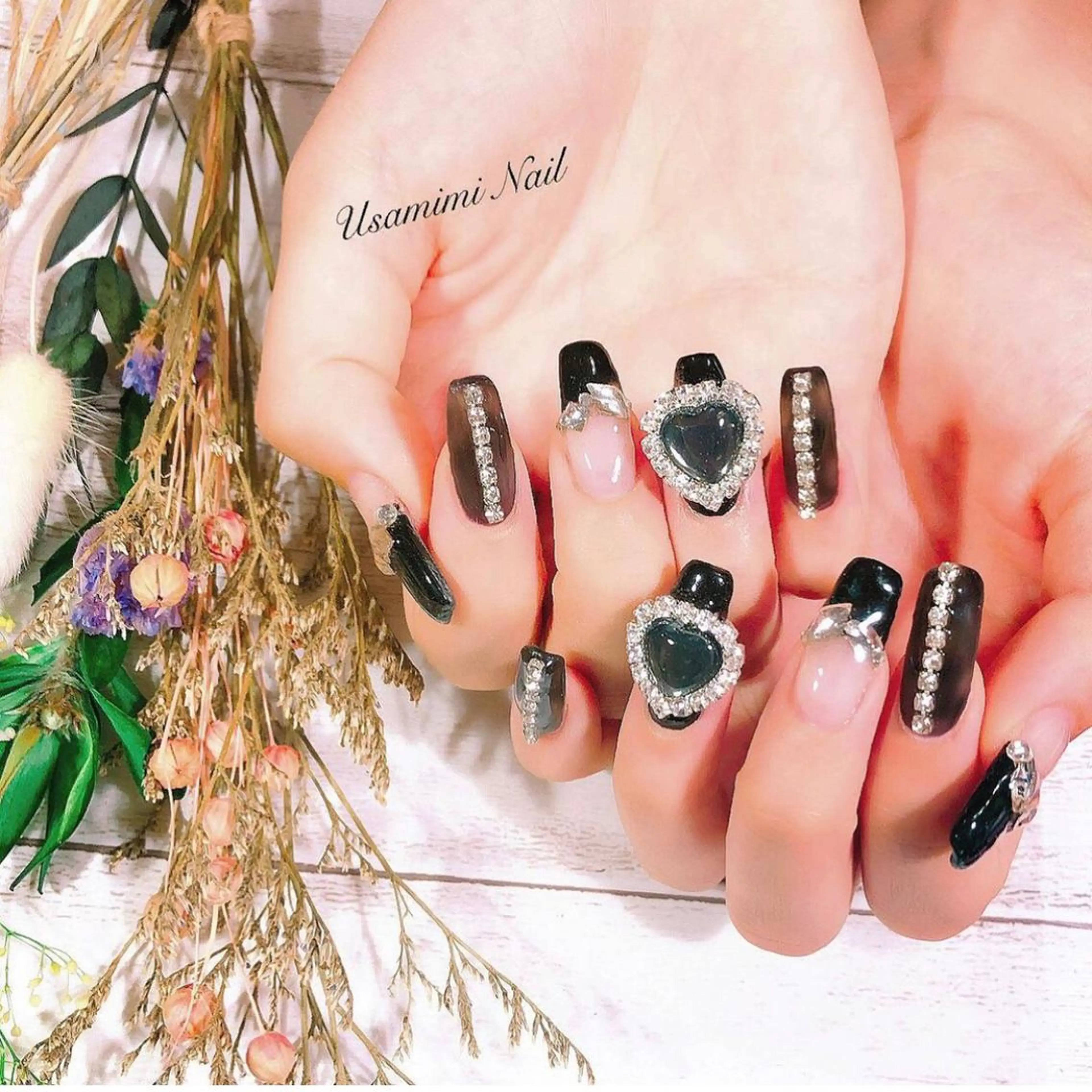 ネイル USAMiMi 🐰💕のネイルデザイン