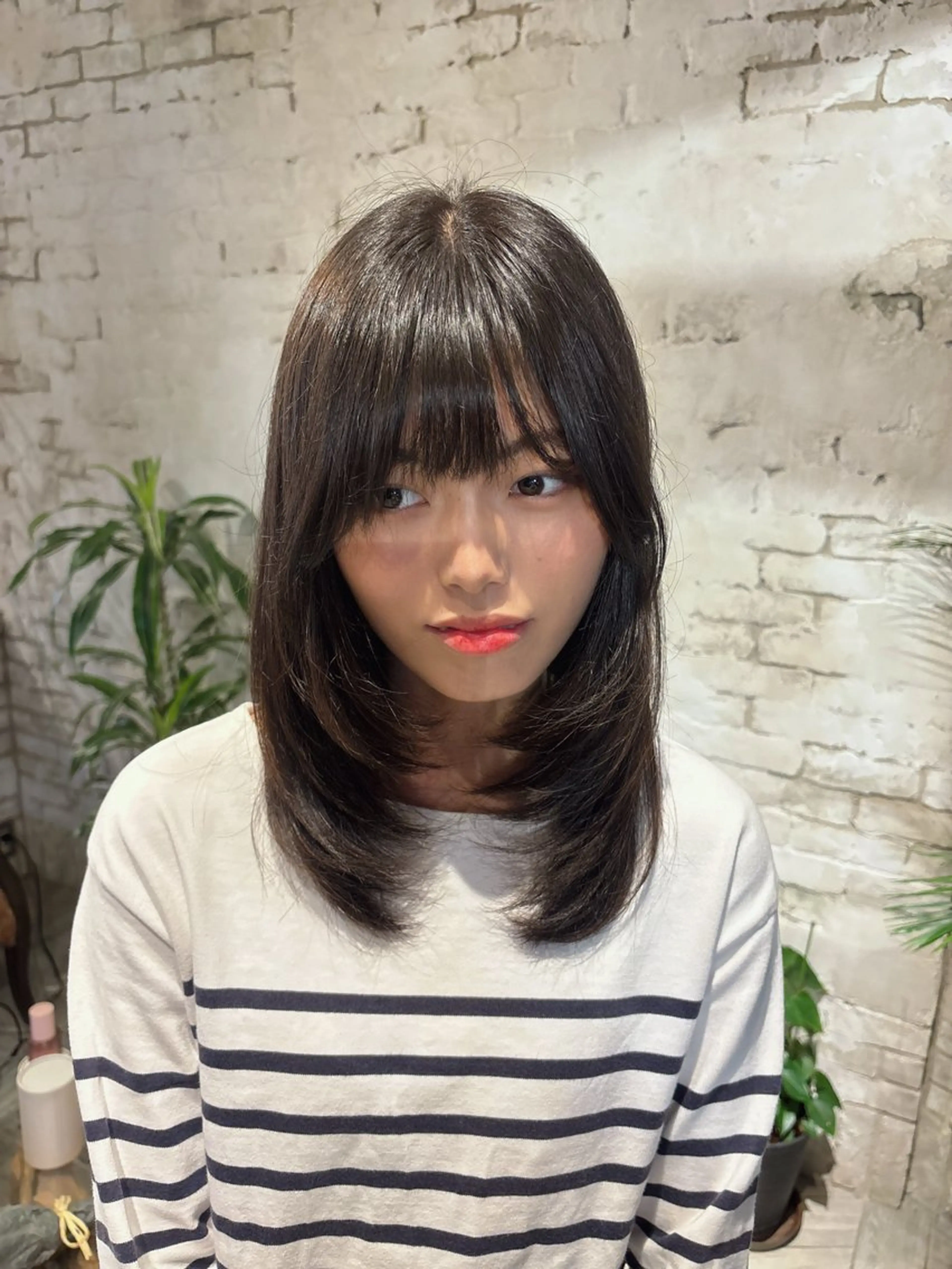 ミディアム カット 西 柚のヘアスタイル