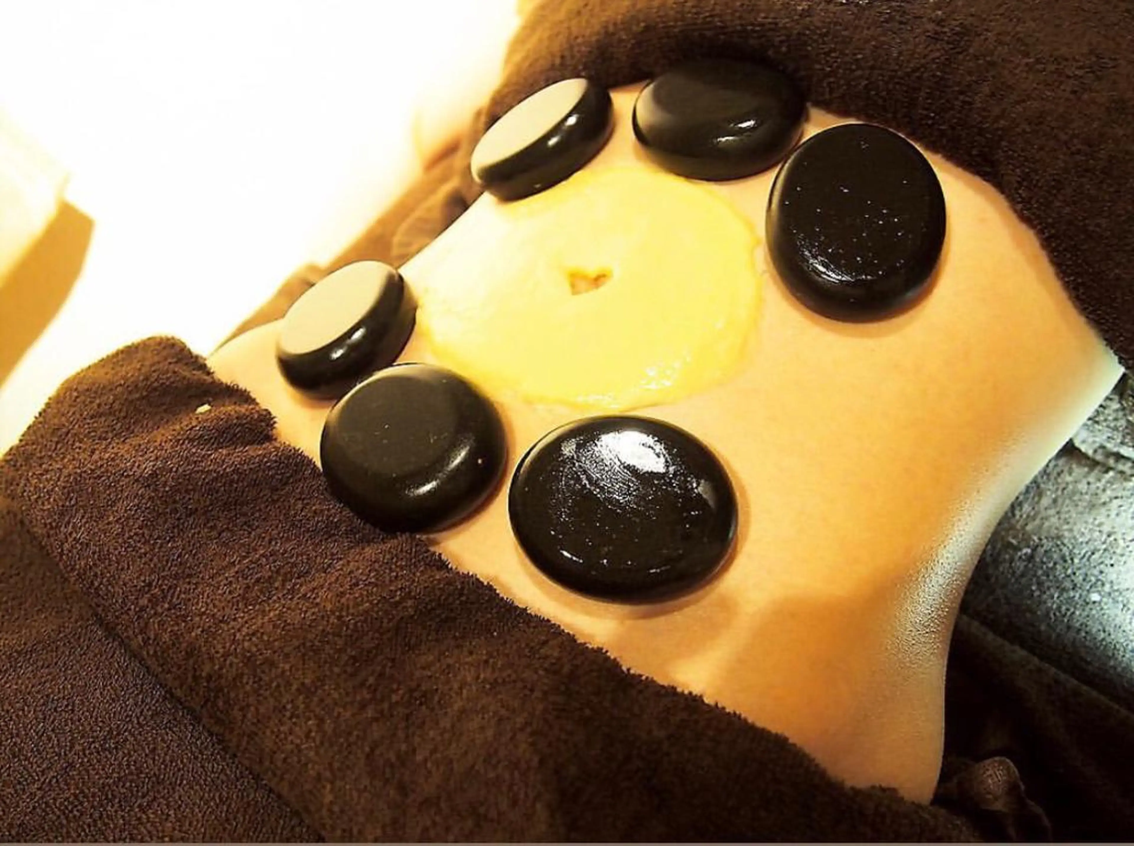 ミディアム カラー パーマ ヘアアレンジ メンズ キッズ ネイル マツエク・マツパ ニキビ・肌質改善専門 ♡人生が変わるサロンのエステ・リラクイメージ