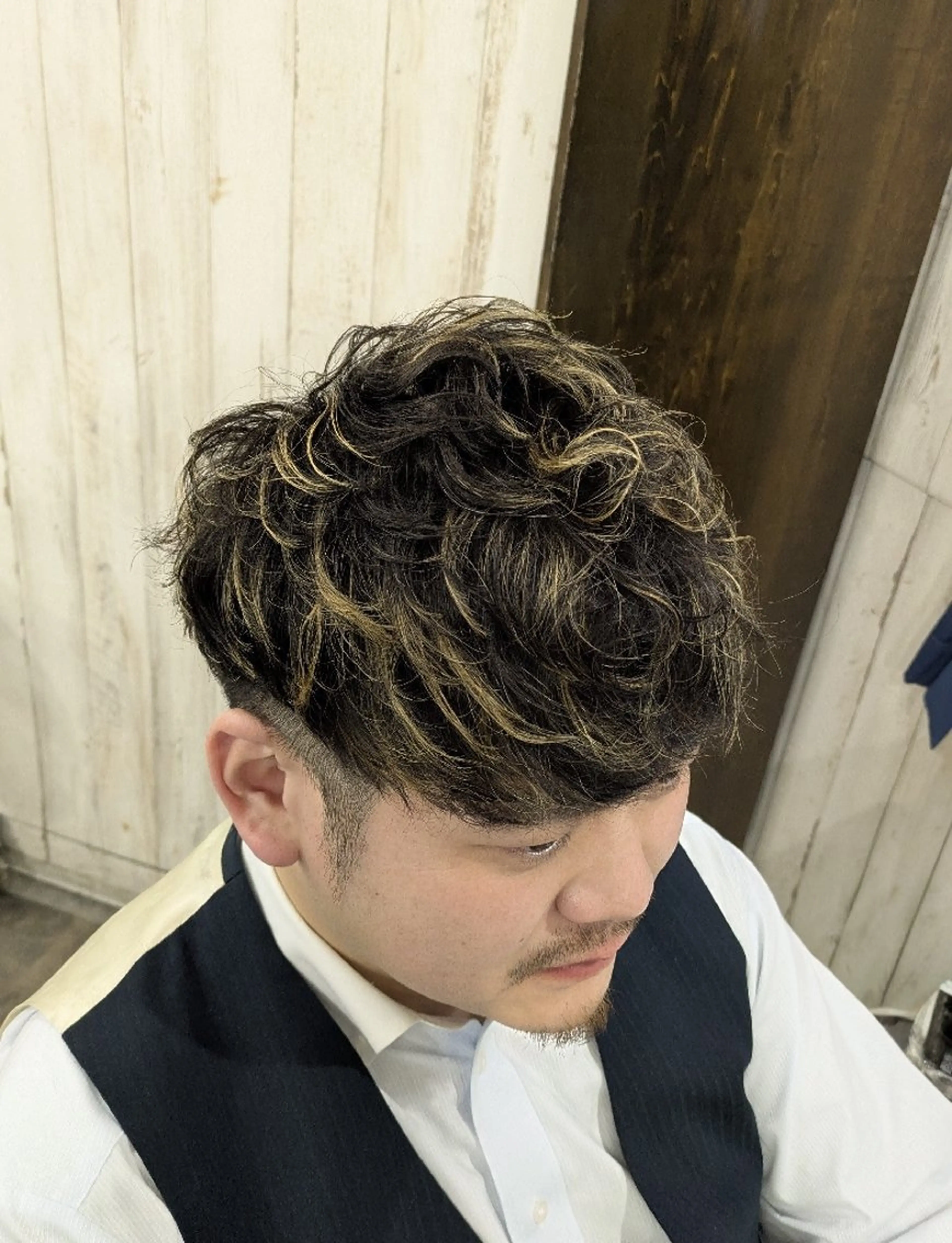 メンズ パーマ メンズパーマ ニュアンスパーマ カット パーマ トリートメント メンズパーマ/顔周り レイヤーカット/えののヘアスタイル