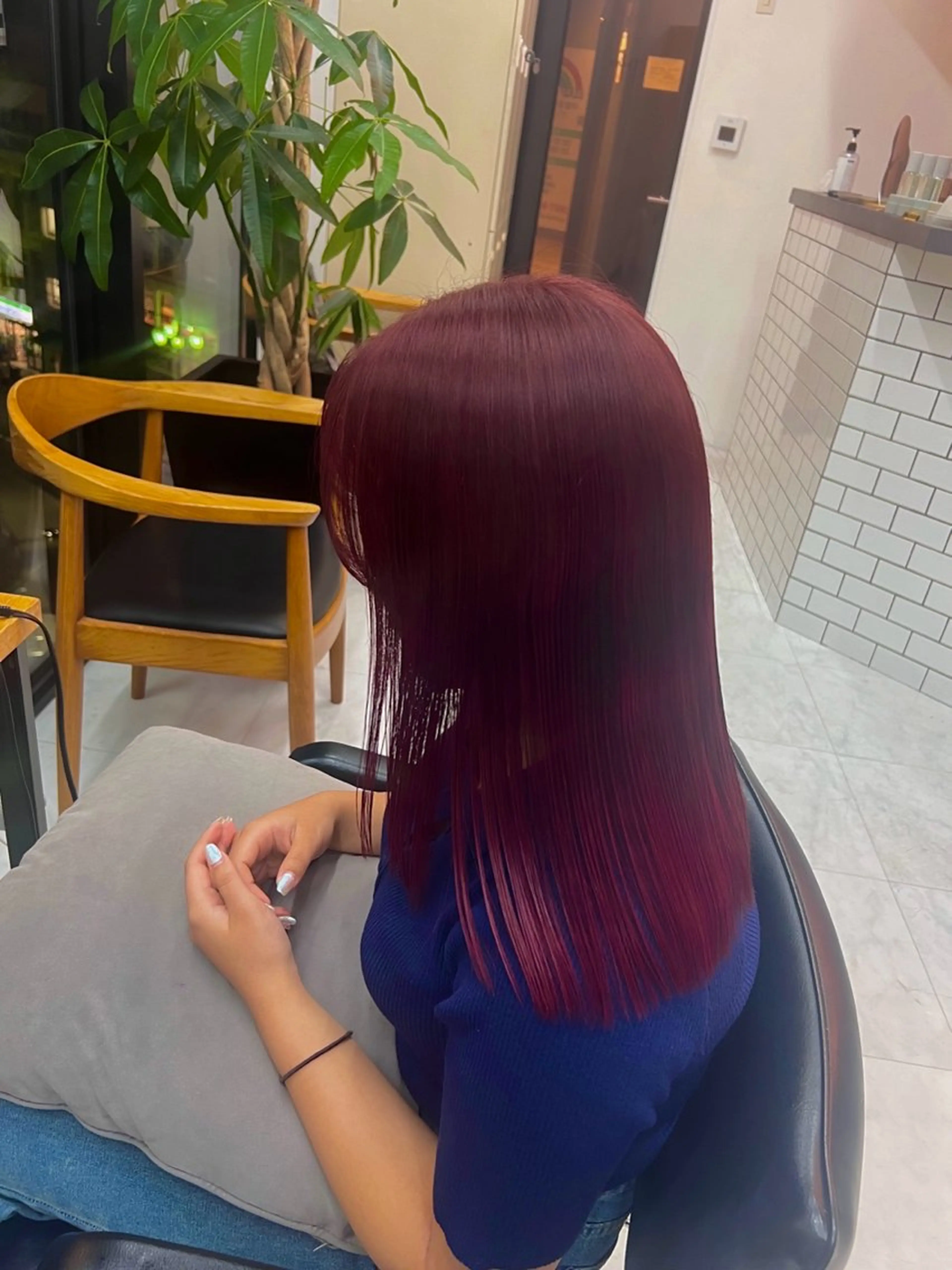 🍃【人気No.3✨】🍃　　　　　　　　　　　 カット＋ブリーチなしダブルカラー＋ウォータートリートメントの写真