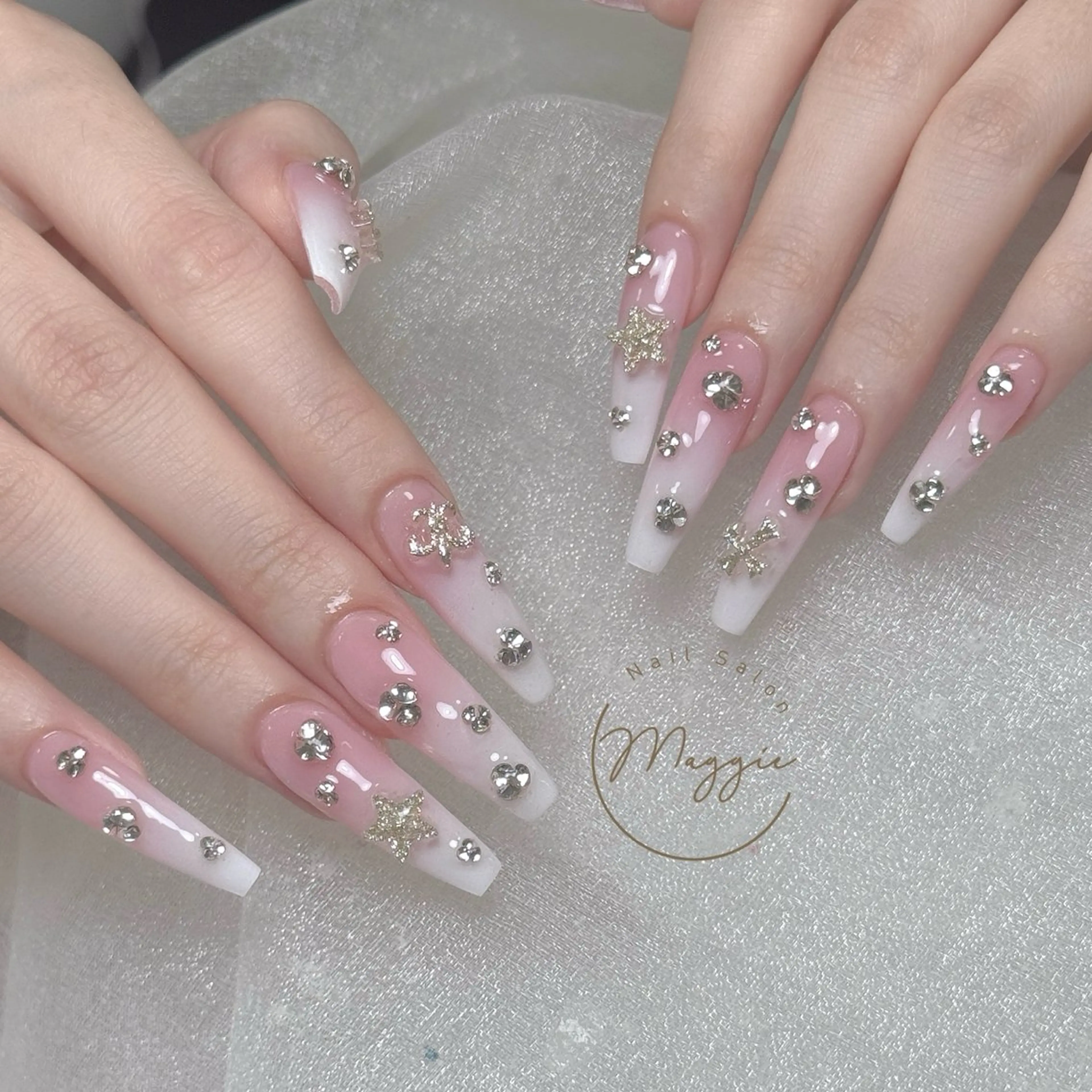 ネイル ハンドネイル Maggie Nail🦩のネイルデザイン