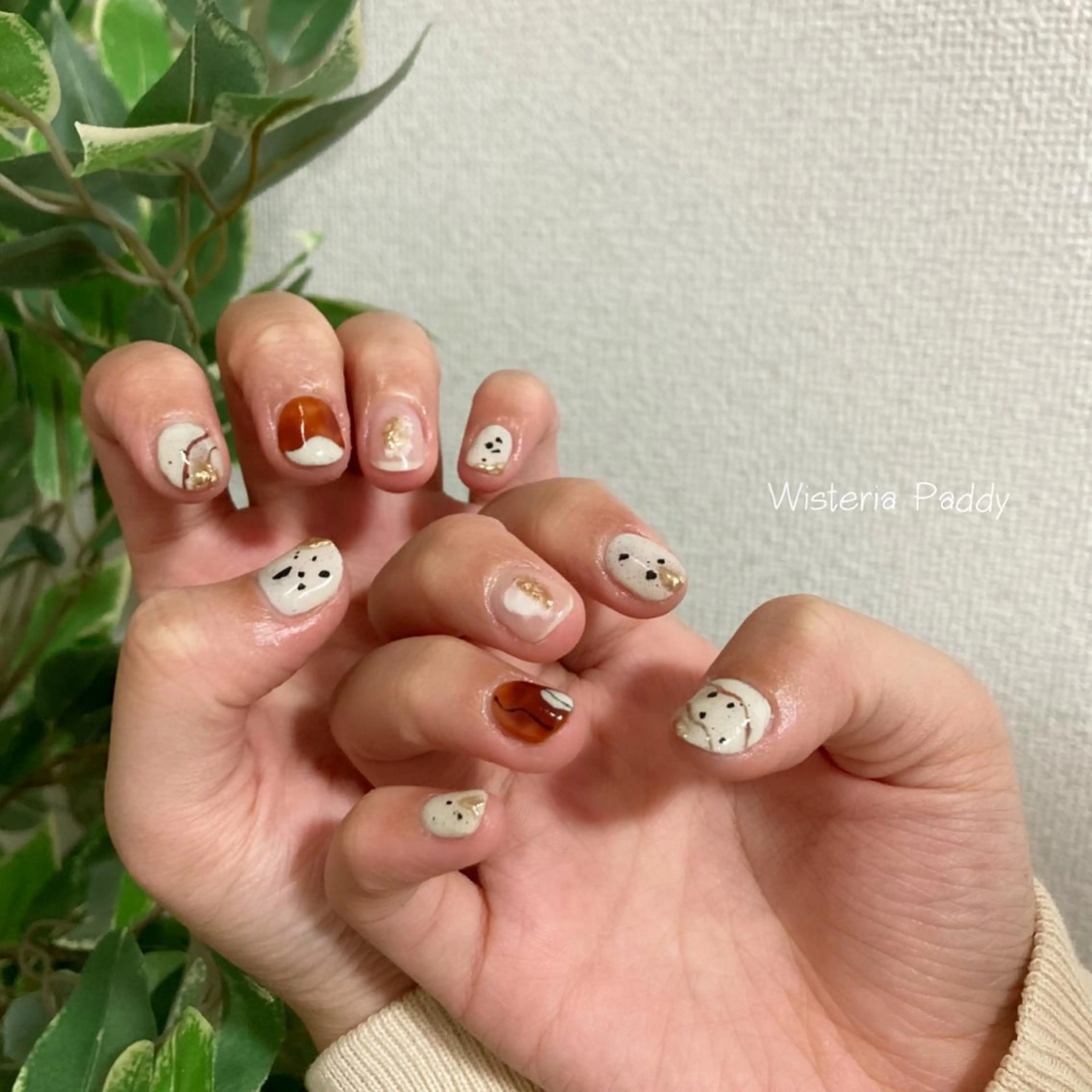 ネイル Wisteria Paddyのネイルデザイン