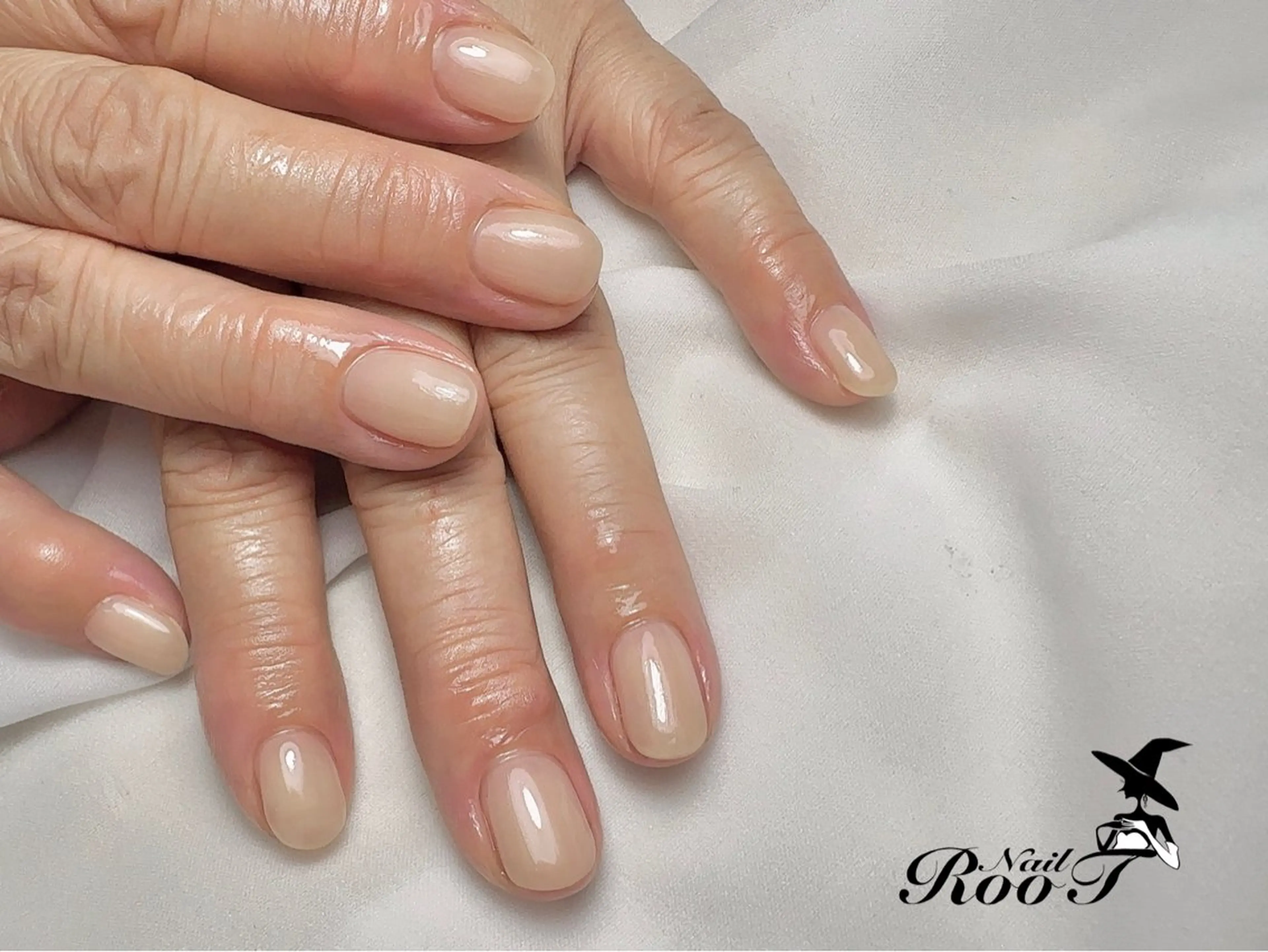 ネイル ハンドネイル RooT Nailのネイルデザイン