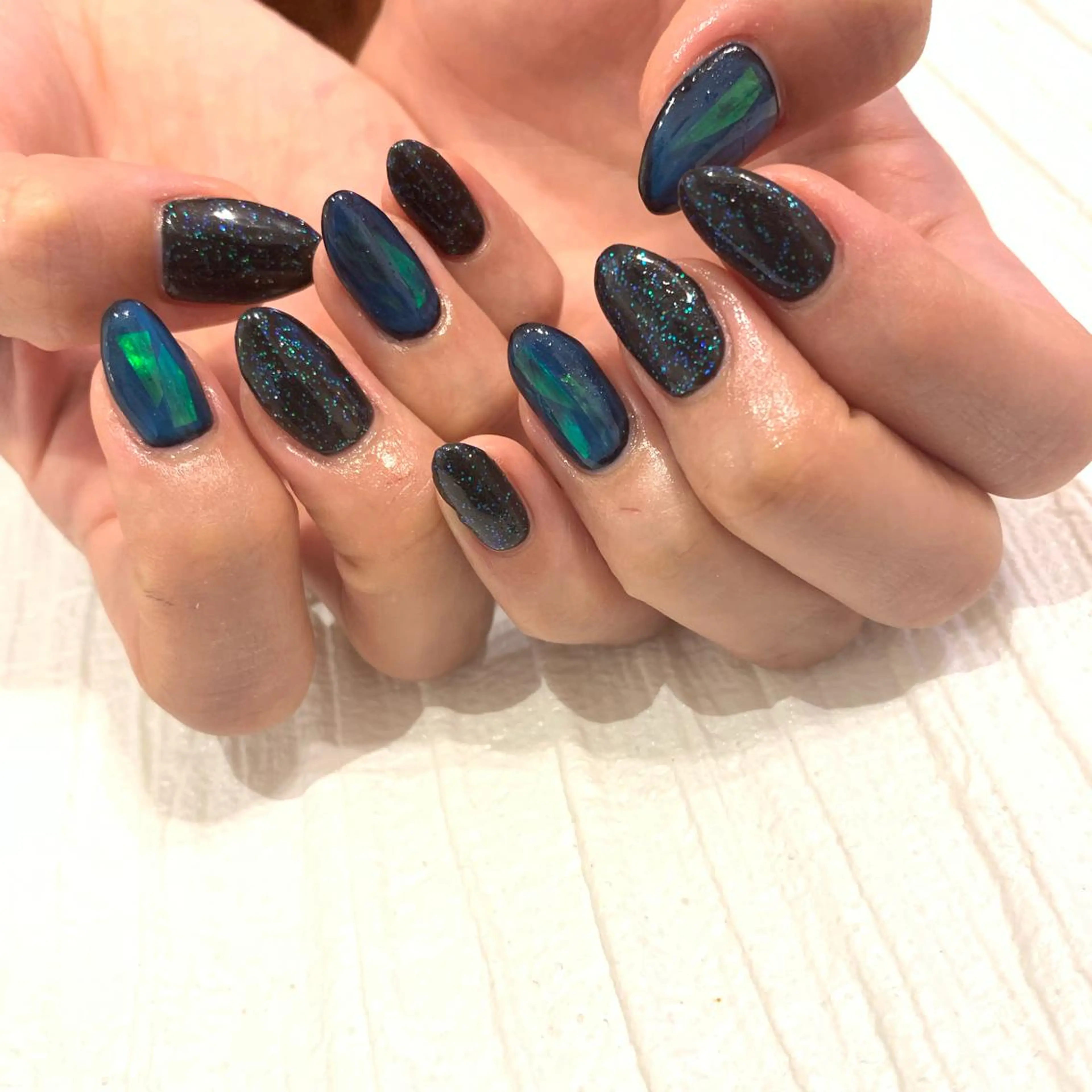 ネイル ハンドネイル revia所属・ERI Nailistのネイルデザイン