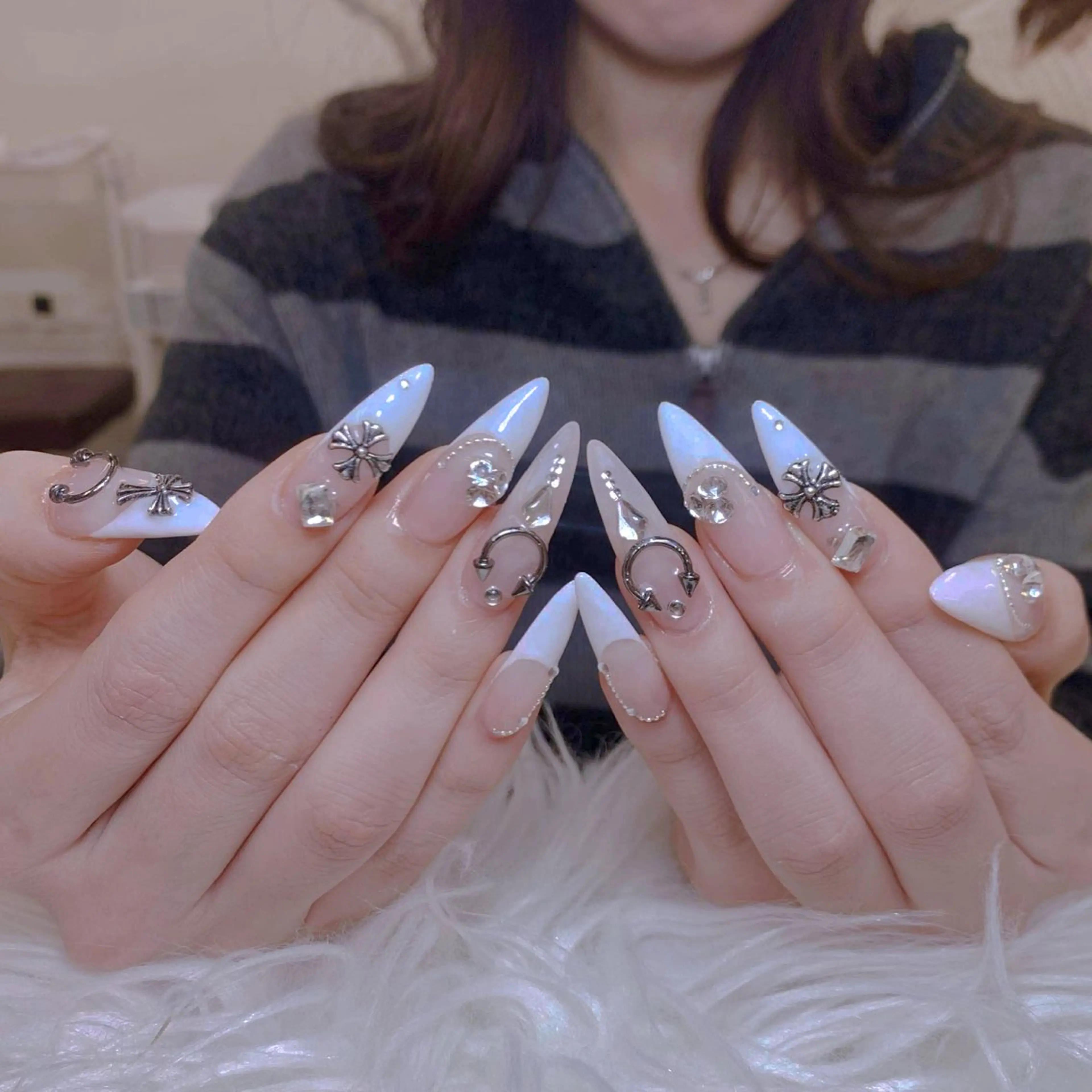 ネイル ゴテゴテ ネイルのネイルデザイン