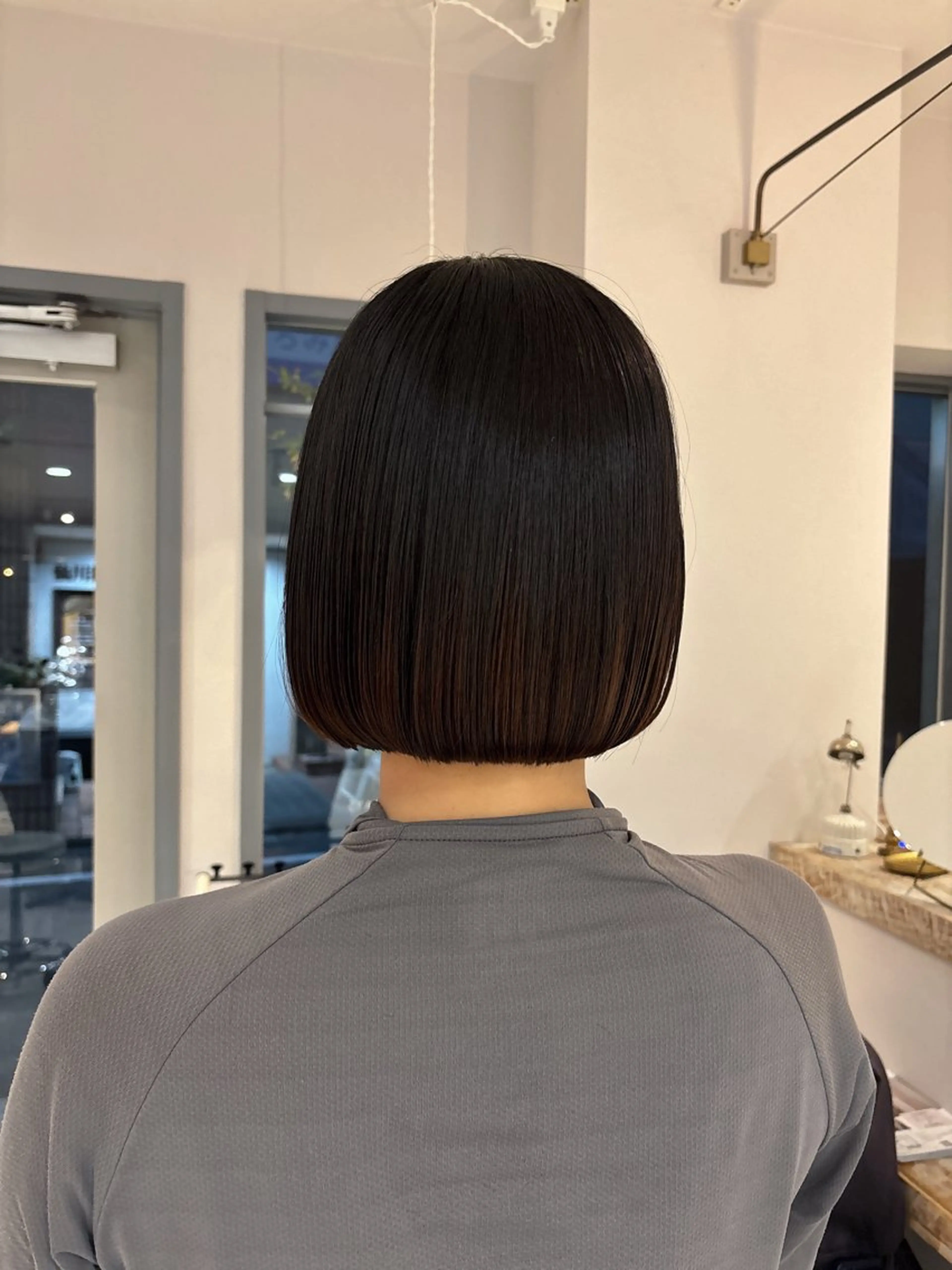 ショート 🎀調布仙川透明感オ リーブカラー干莉🎀のヘアスタイル