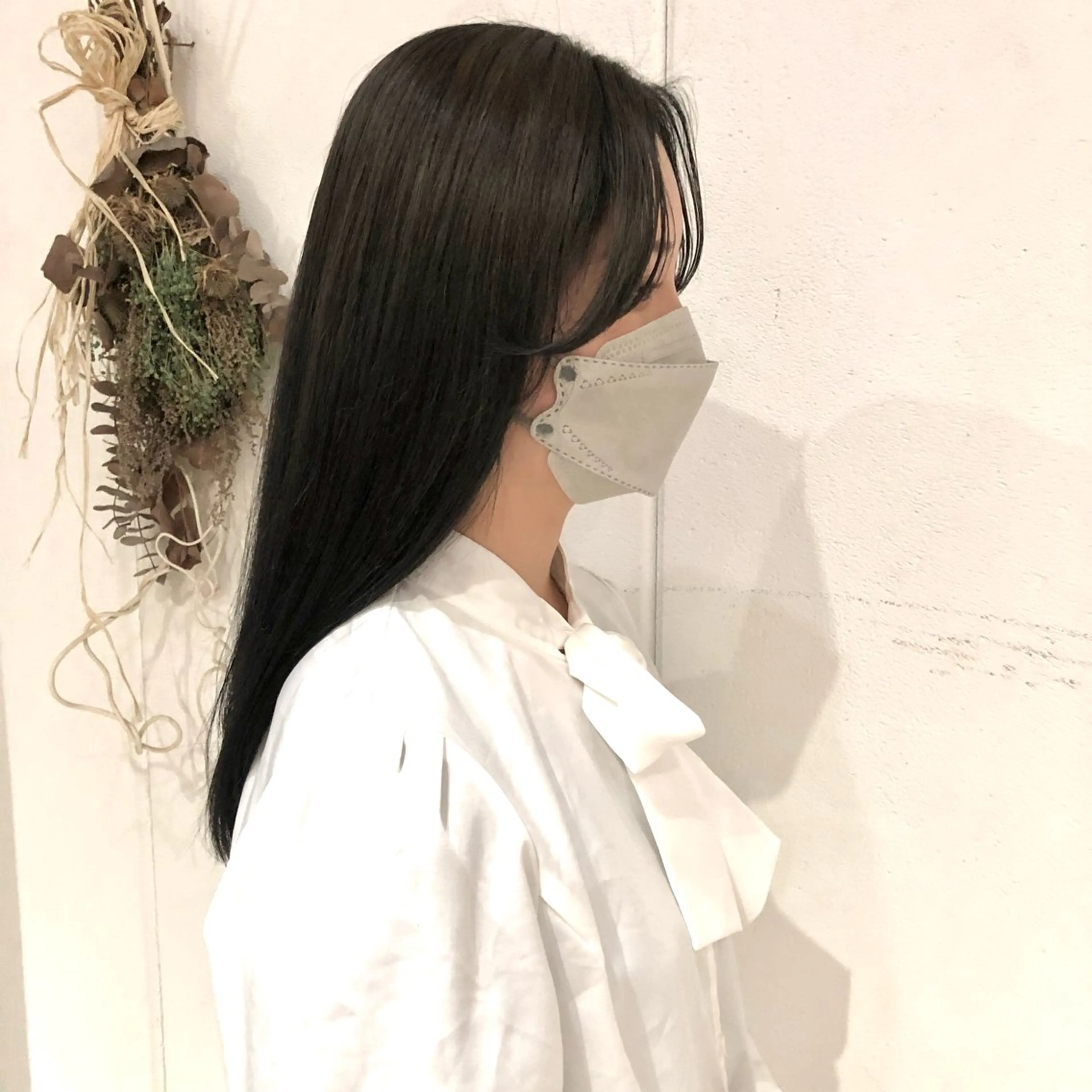 ロング カット 高津 千慧のヘアスタイル