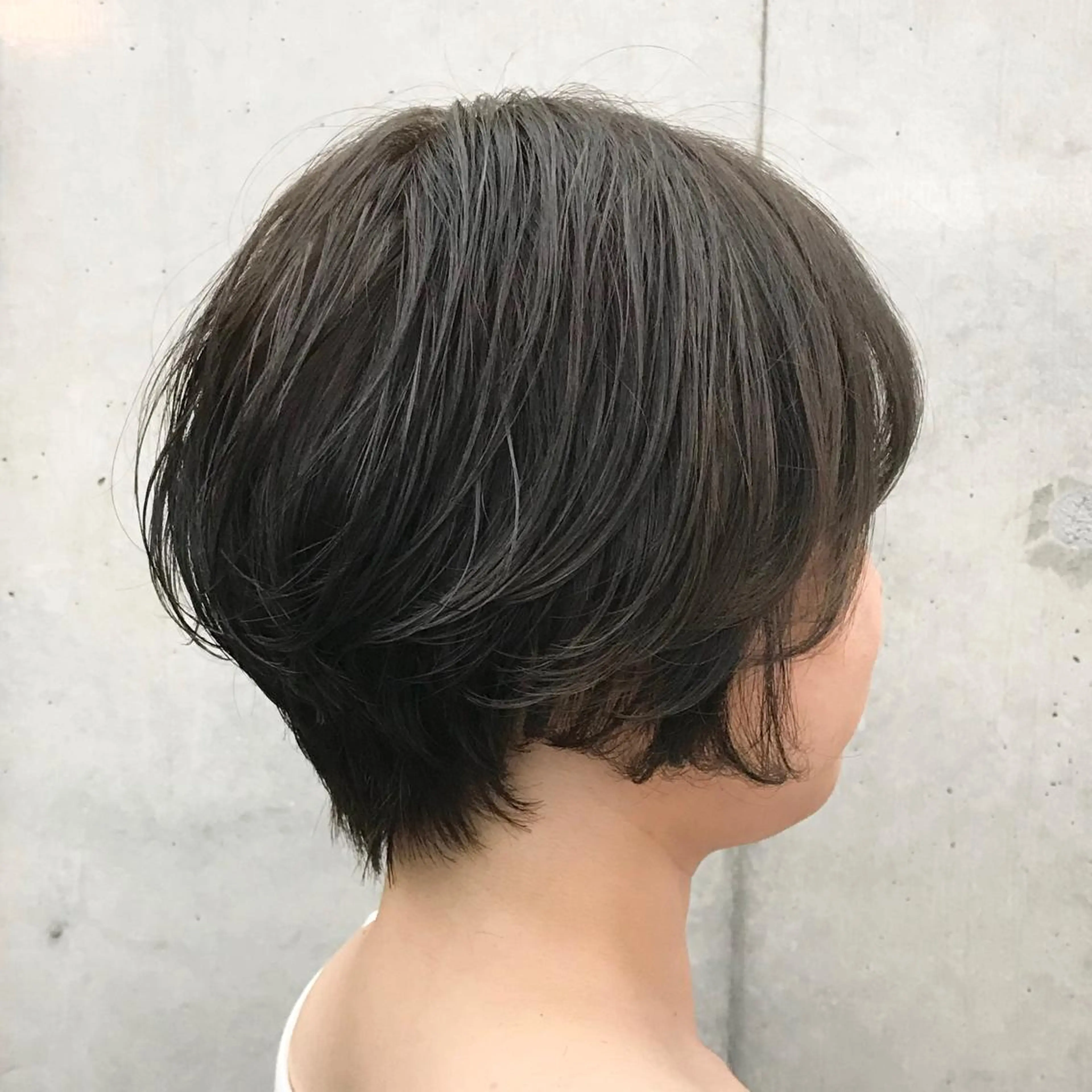 ショート カラー ショートボブ アッシュ アッシュブラウン ブラウンカラー ボブ カット ヘアカラー トリートメント ✂︎ウルフ・ショート ✂︎MIKUNIのヘアスタイル
