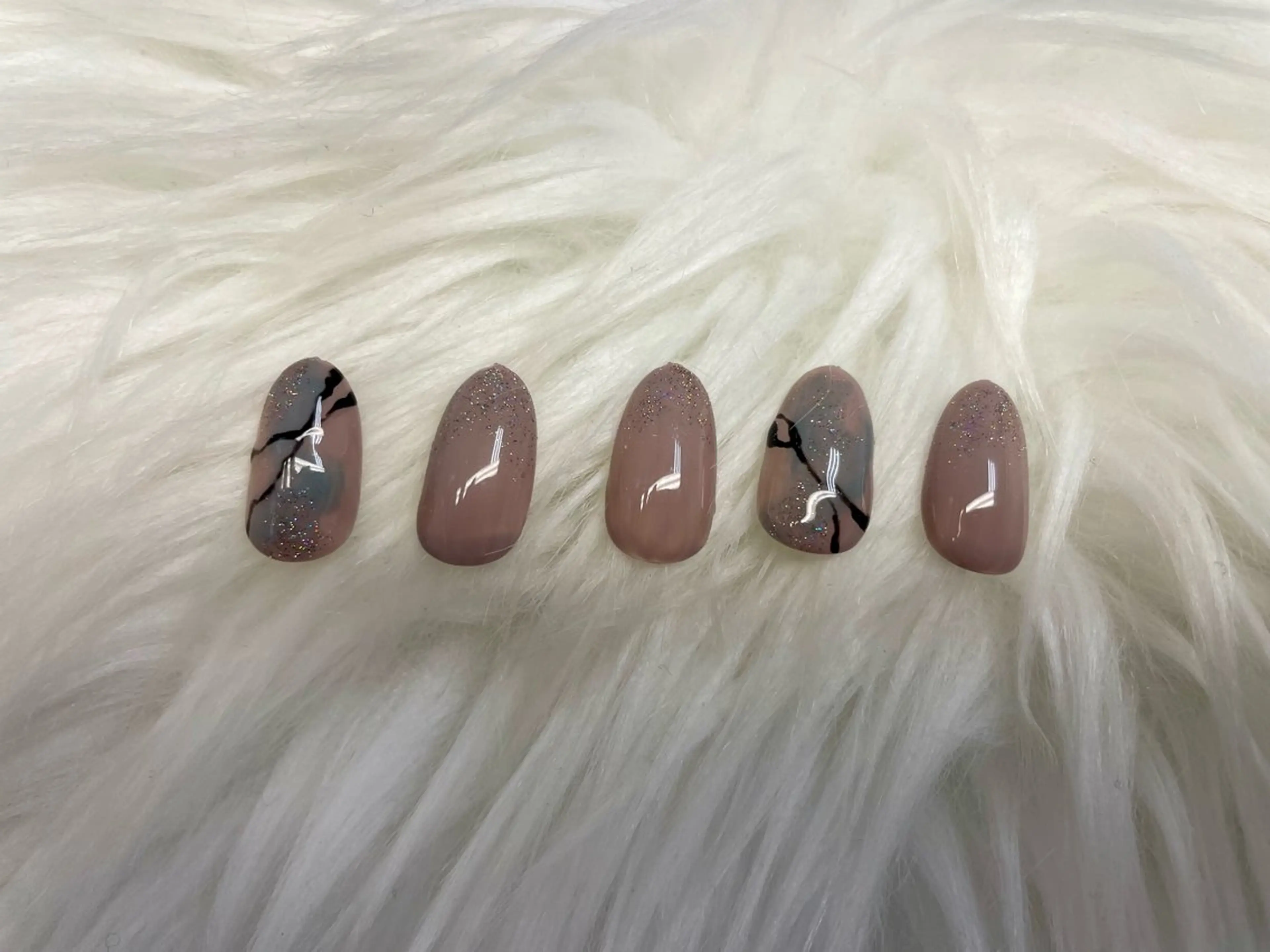 ネイル Ring  nail  salon所属・若槻 由紀のネイルデザイン