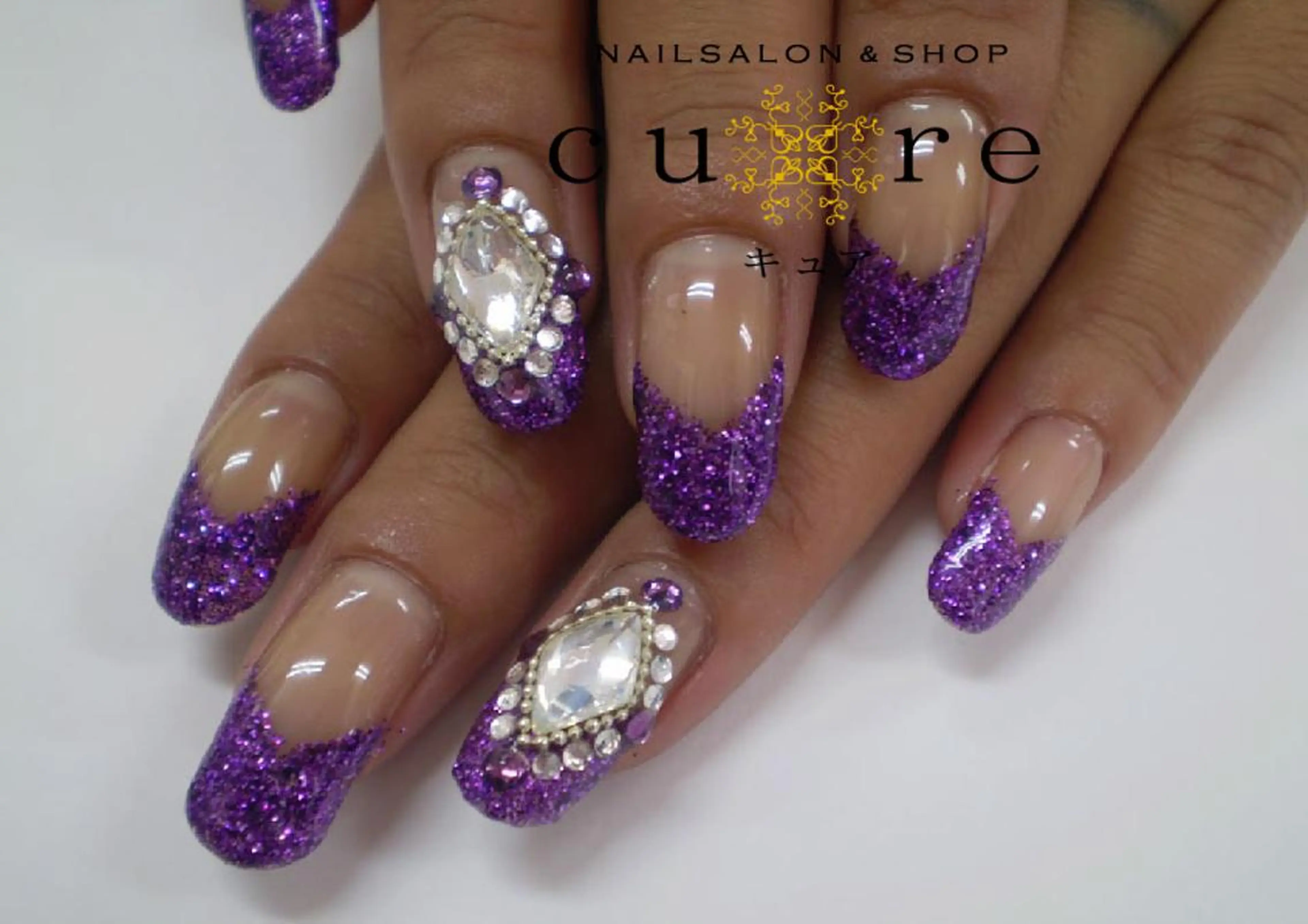 ミディアム ネイル ネイルサロン Cureのネイルデザイン