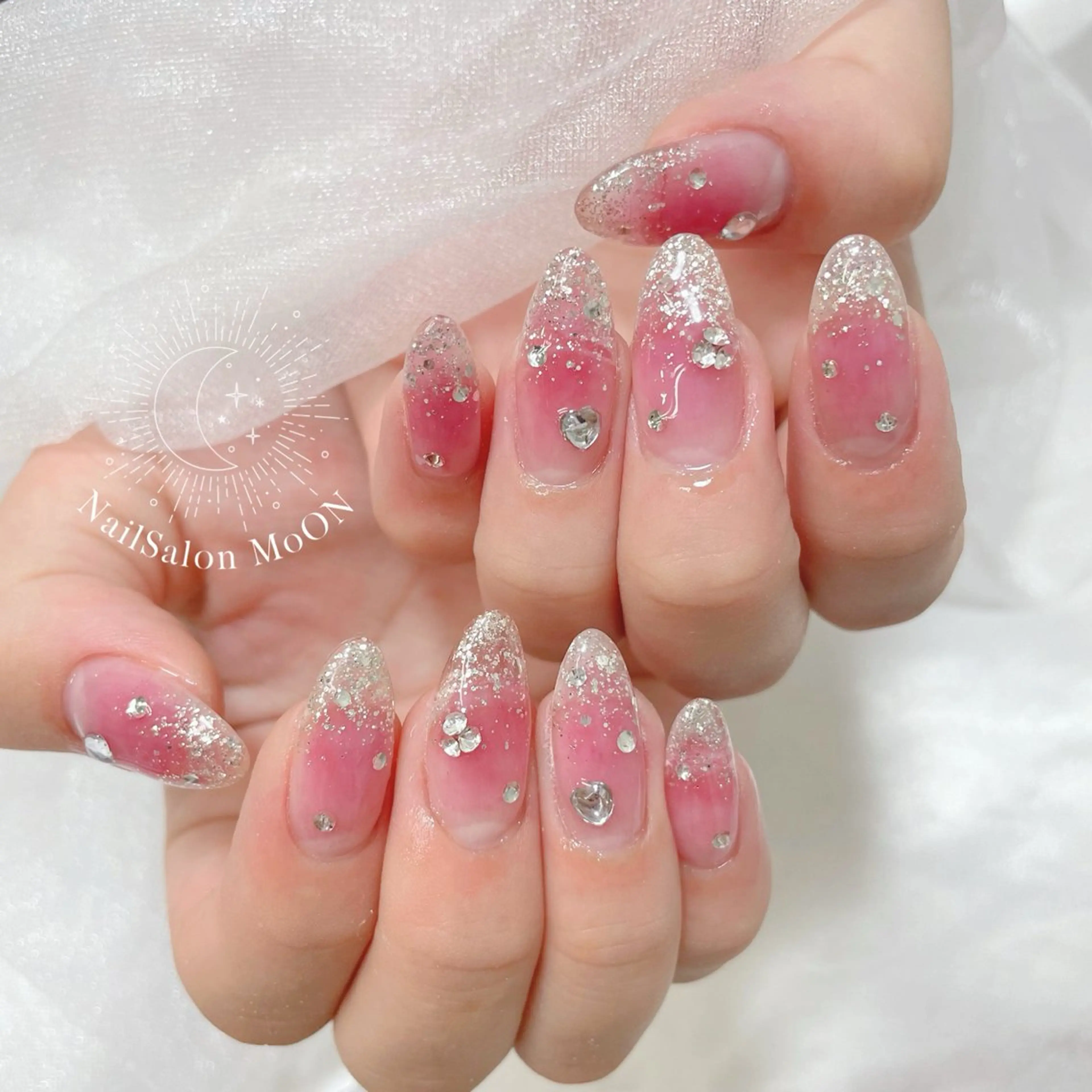 ネイル MoON...❤︎ MeGuのネイルデザイン