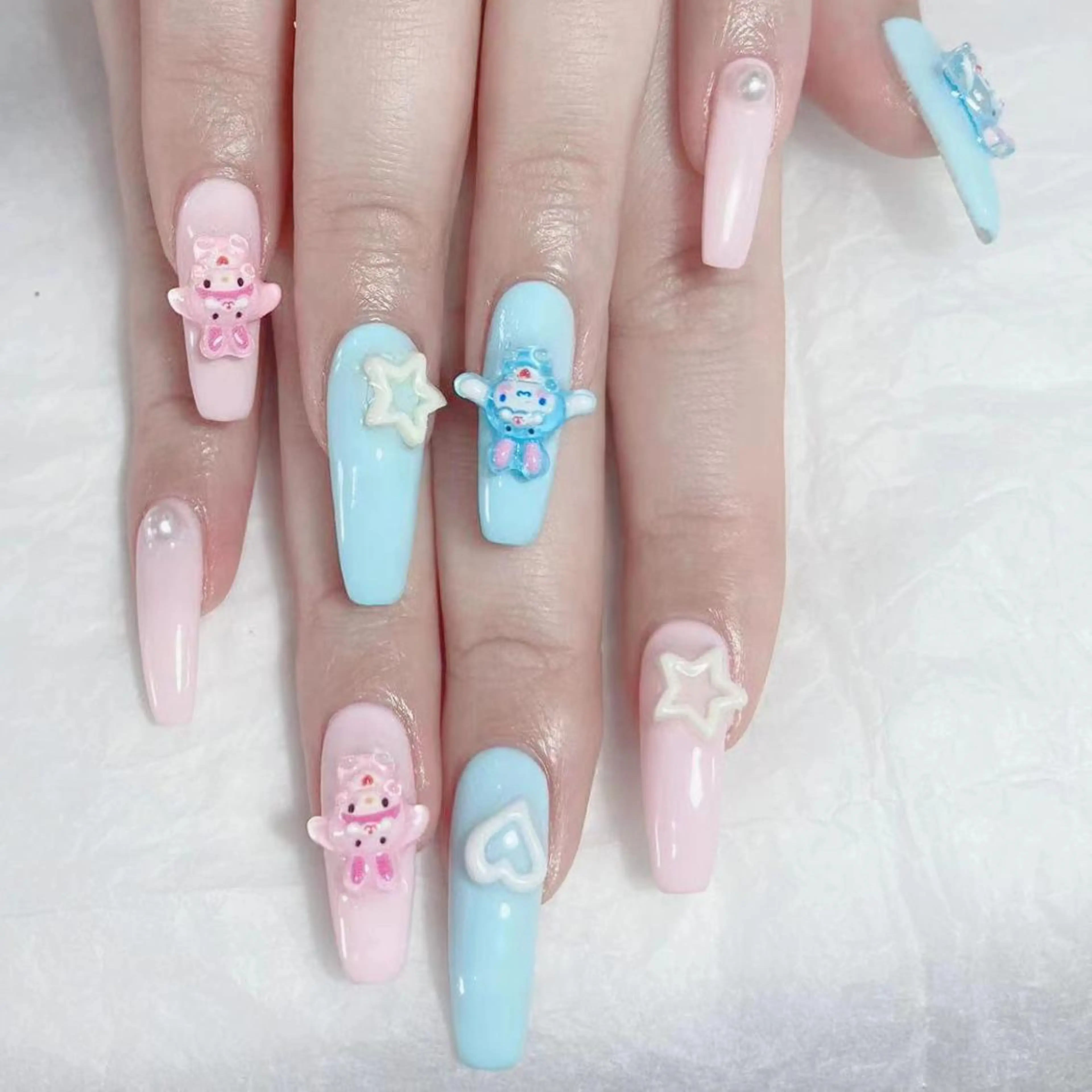 ネイル ハンドネイル DEMAIN- 🕊️研修のネイルデザイン