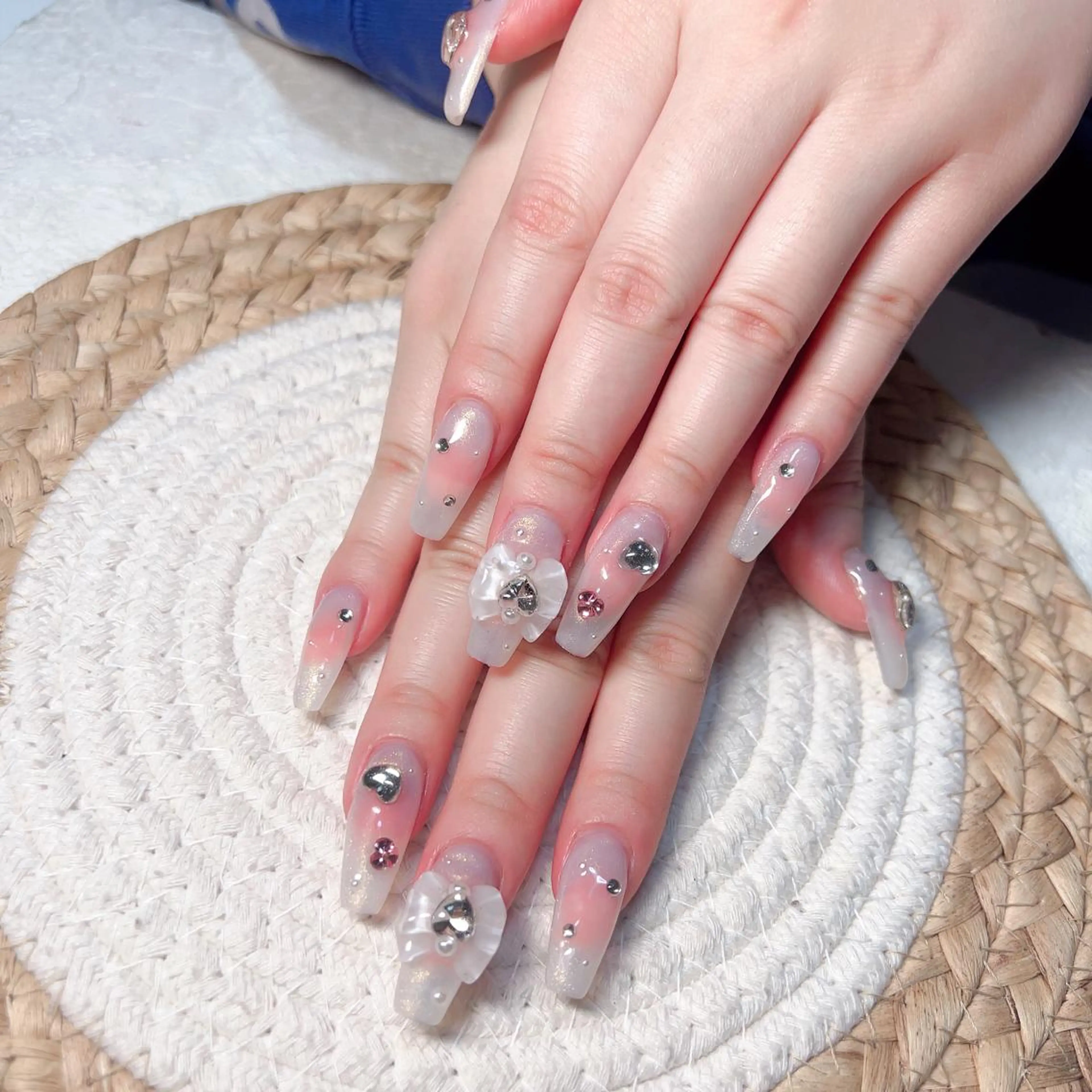 ネイル Maggie Nail🦩のネイルデザイン
