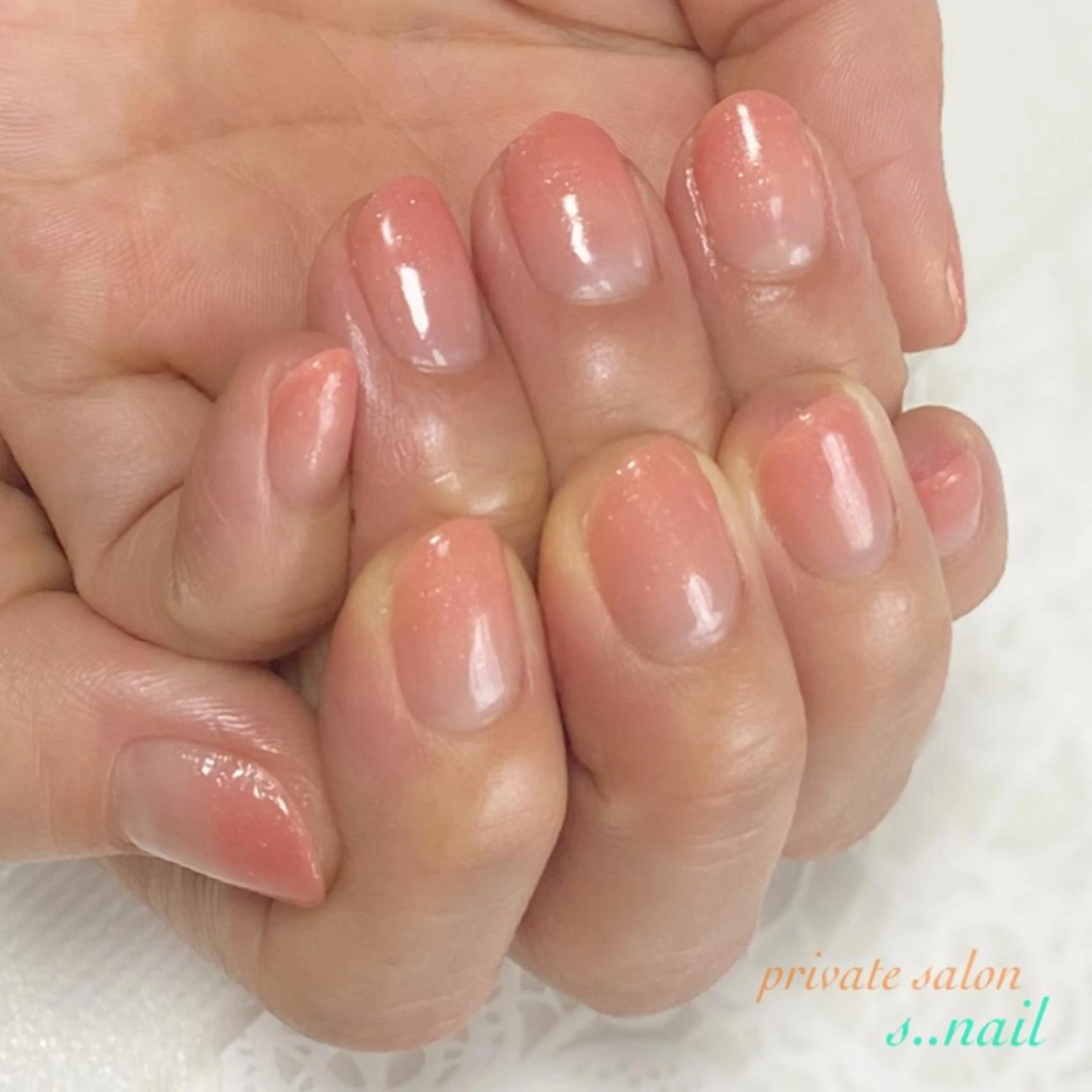 ネイル グラデーション ラメ(グリッター) ハンドネイル フットネイル s..nail / MORITAのネイルデザイン