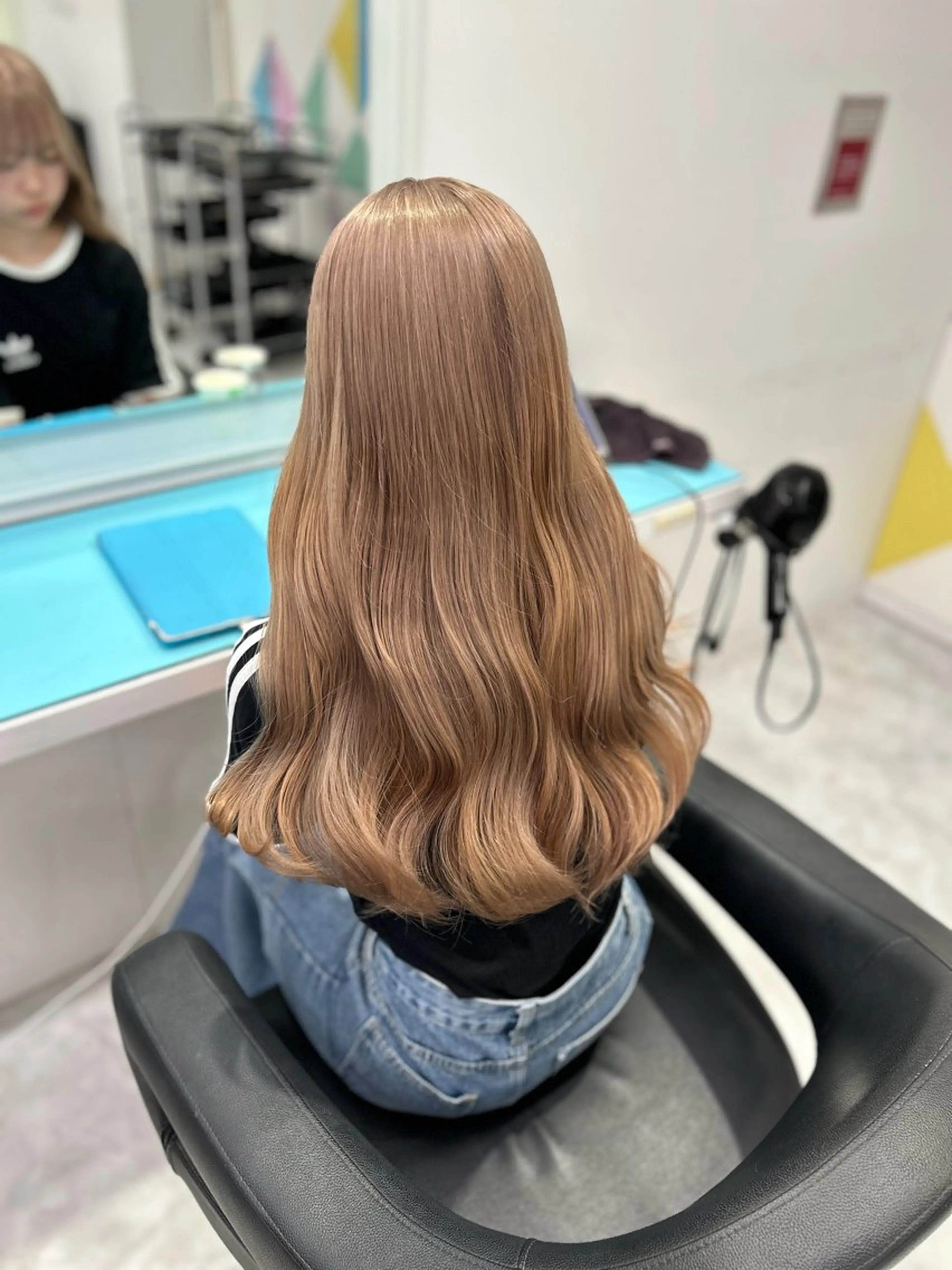 カラー トレンドモテカラー 🩷色落ちまで可愛くのヘアスタイル
