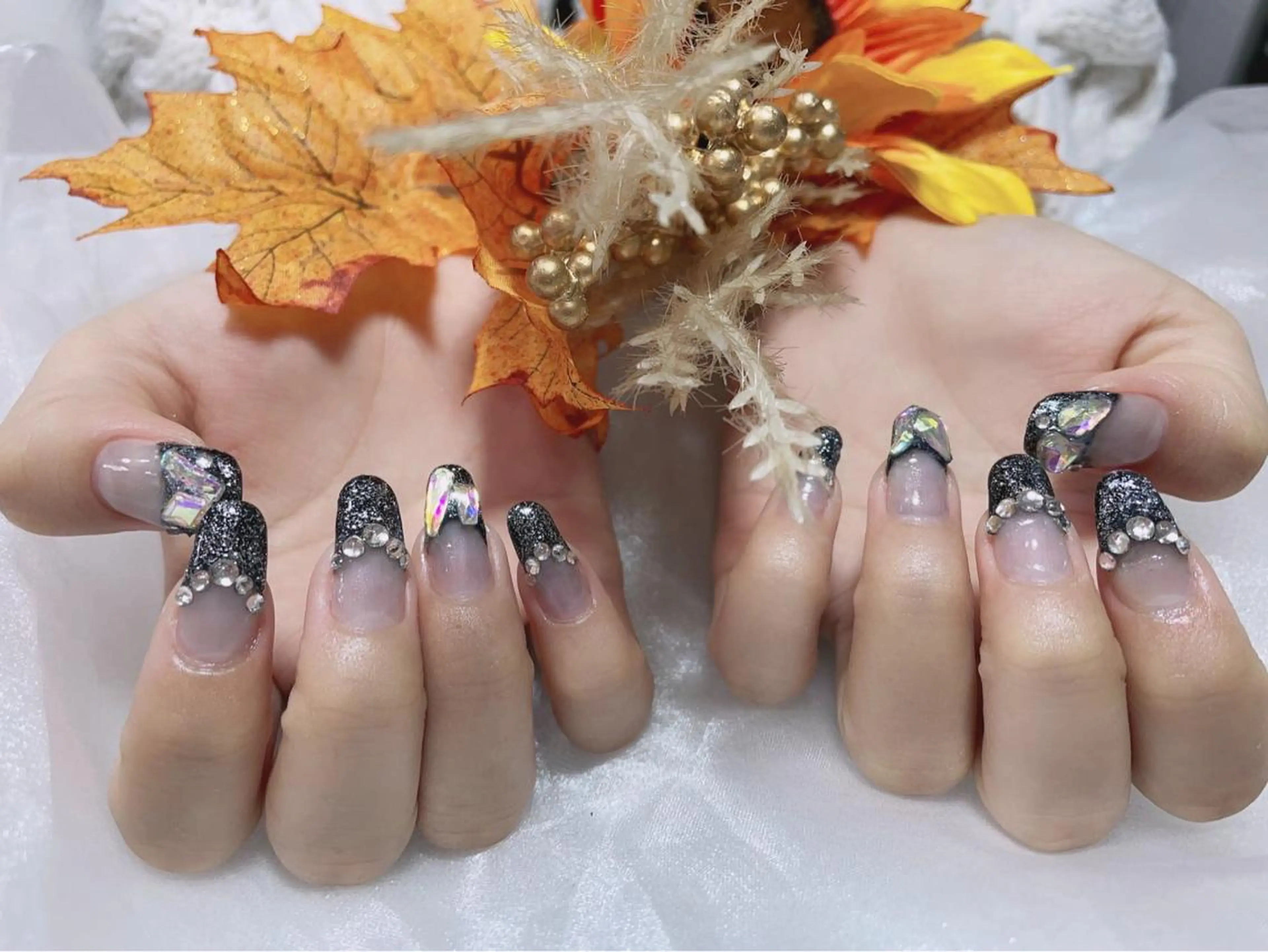 ネイル ハンドネイル VIVIAN リサのネイルデザイン