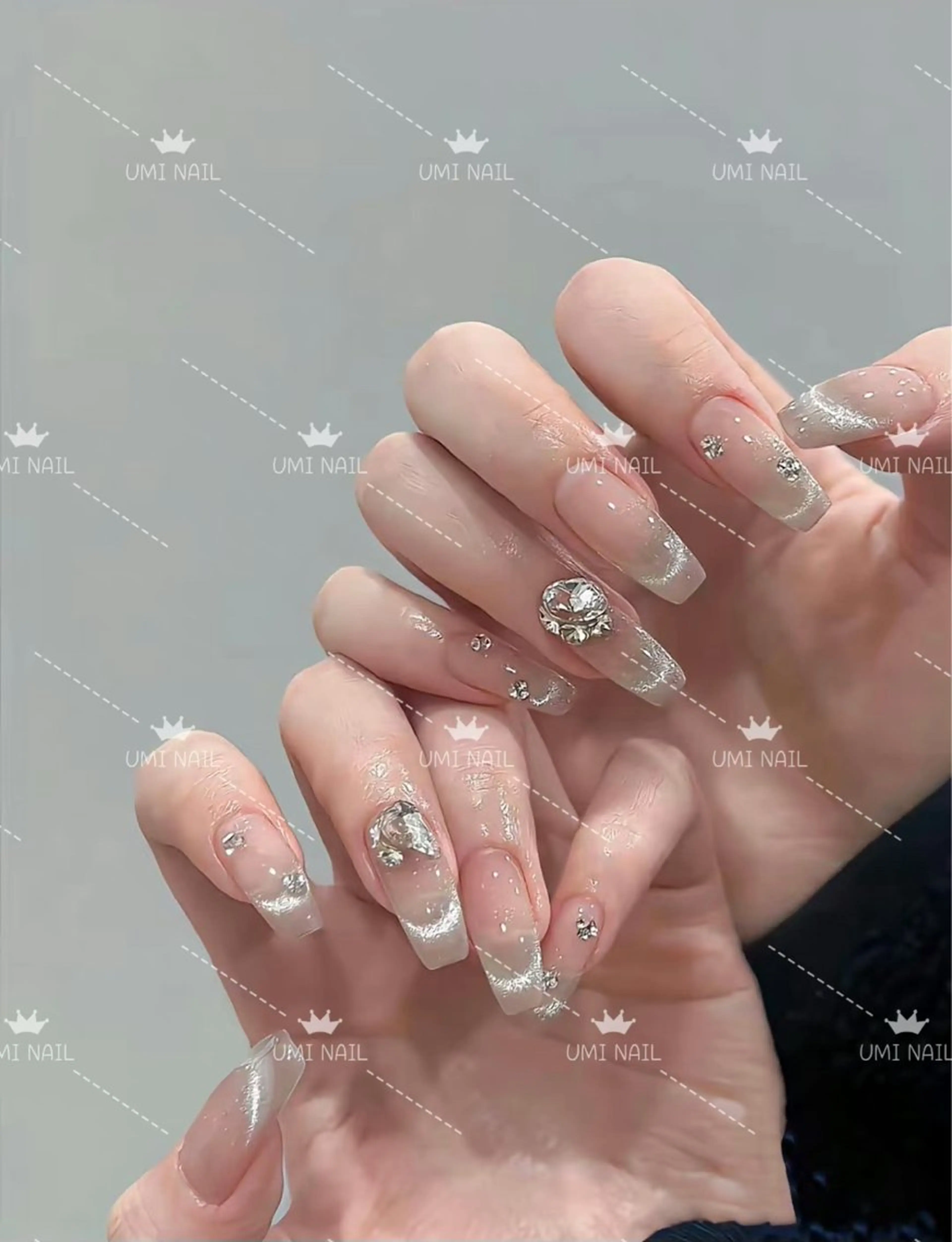 ネイル ハンドネイル ハンドケア LUXE NAIL SALONのネイルデザイン