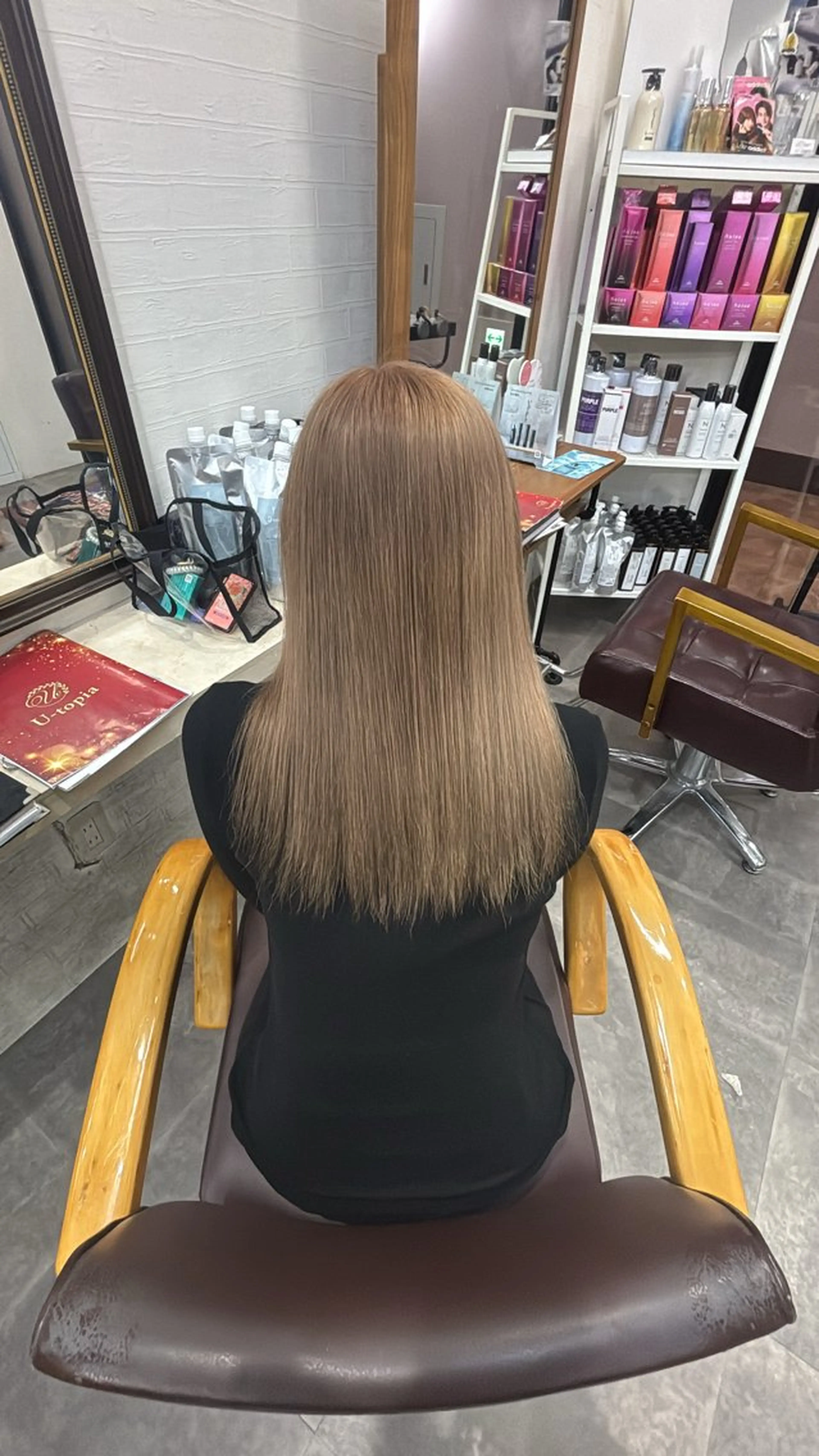 カラー U-topia 🌺井出萌菜🌺のヘアスタイル