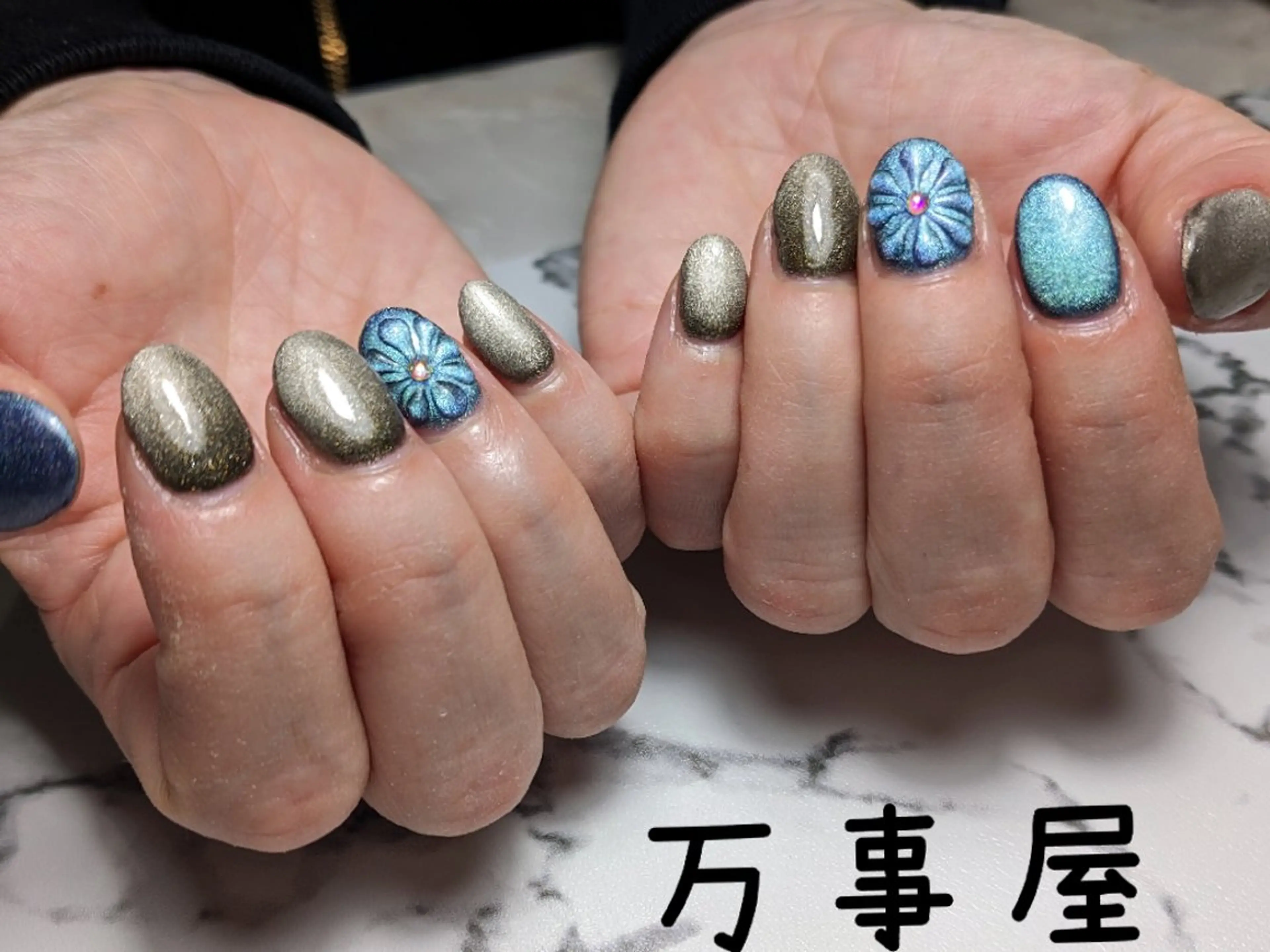 ネイル マグネットネイル ☆ YOROZUYA..のネイルデザイン