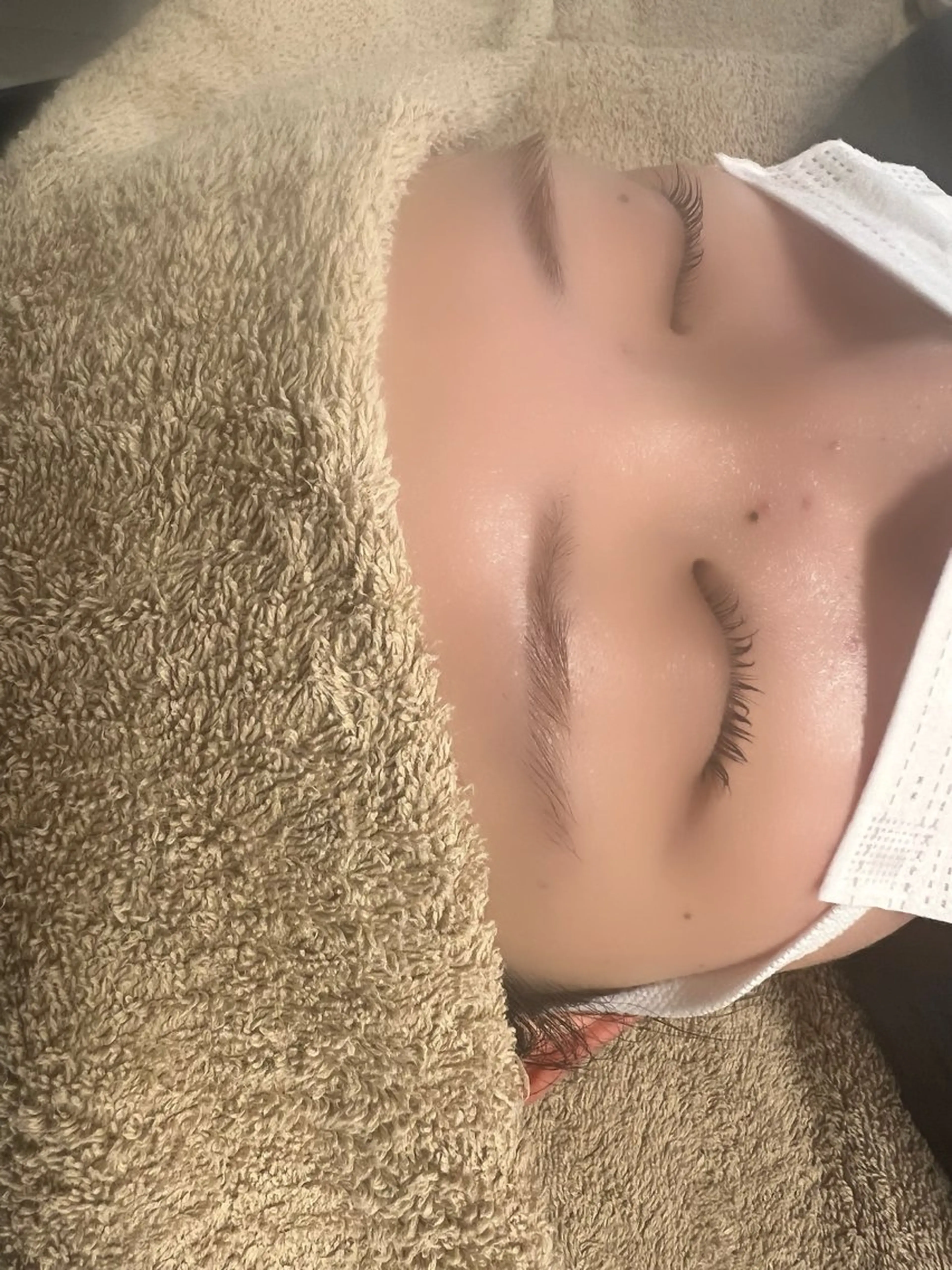 アイブロウ ワックス脱毛 Salon Eminyのマツエク・マツパデザイン