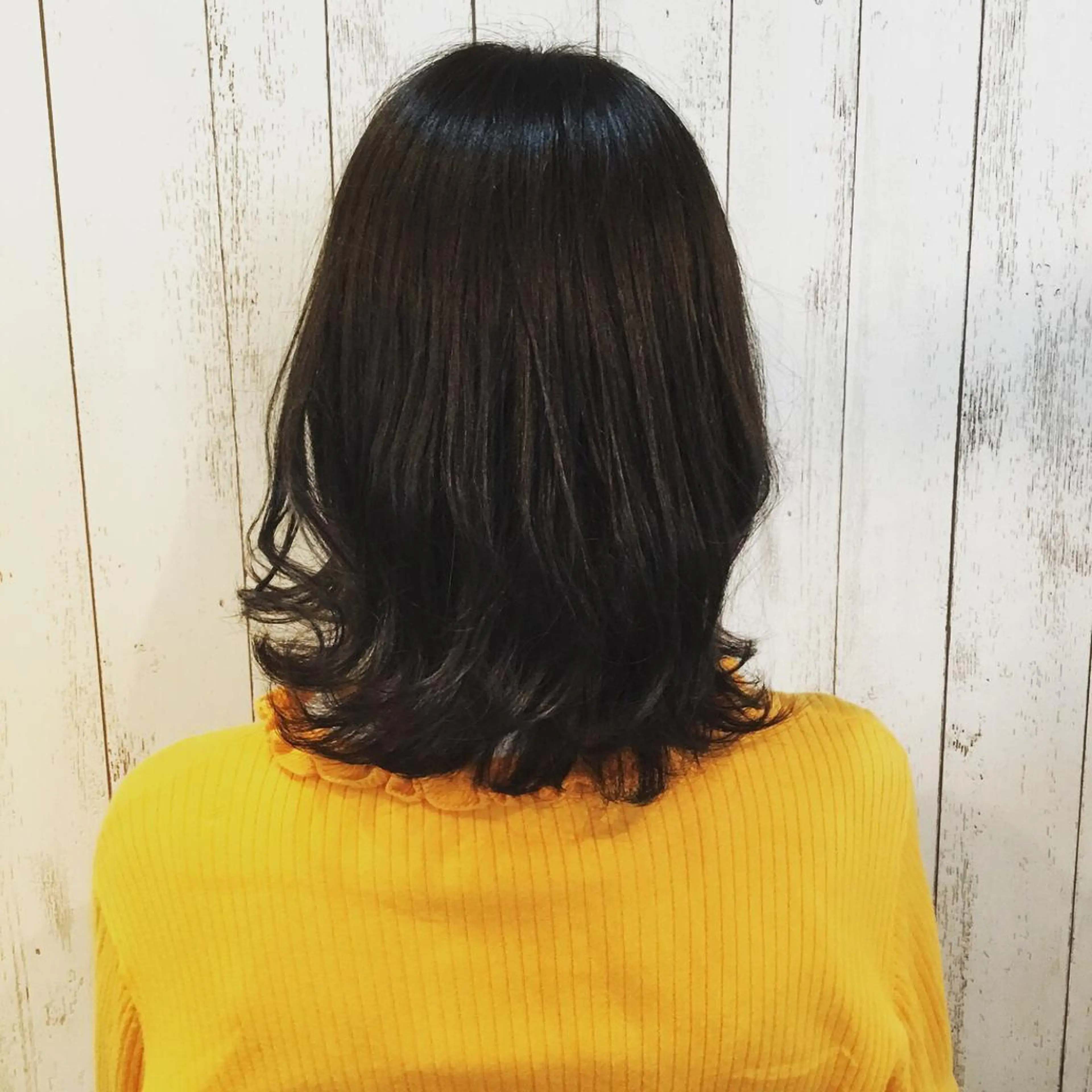 ミディアム カラー パーマ embrace エンブレイスのヘアスタイル