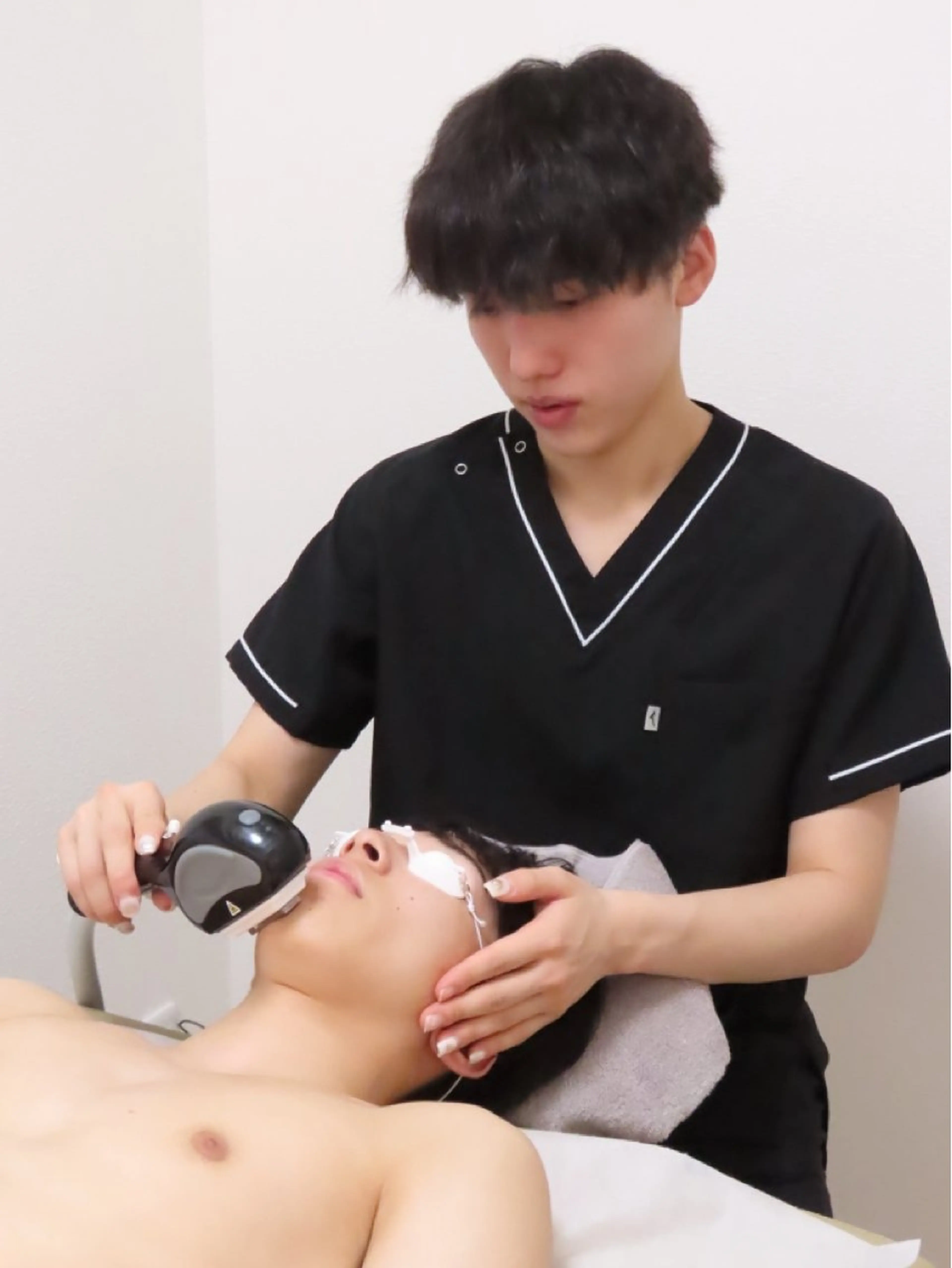 メンズ BINANDO 権の眉毛・アイブロウイメージ