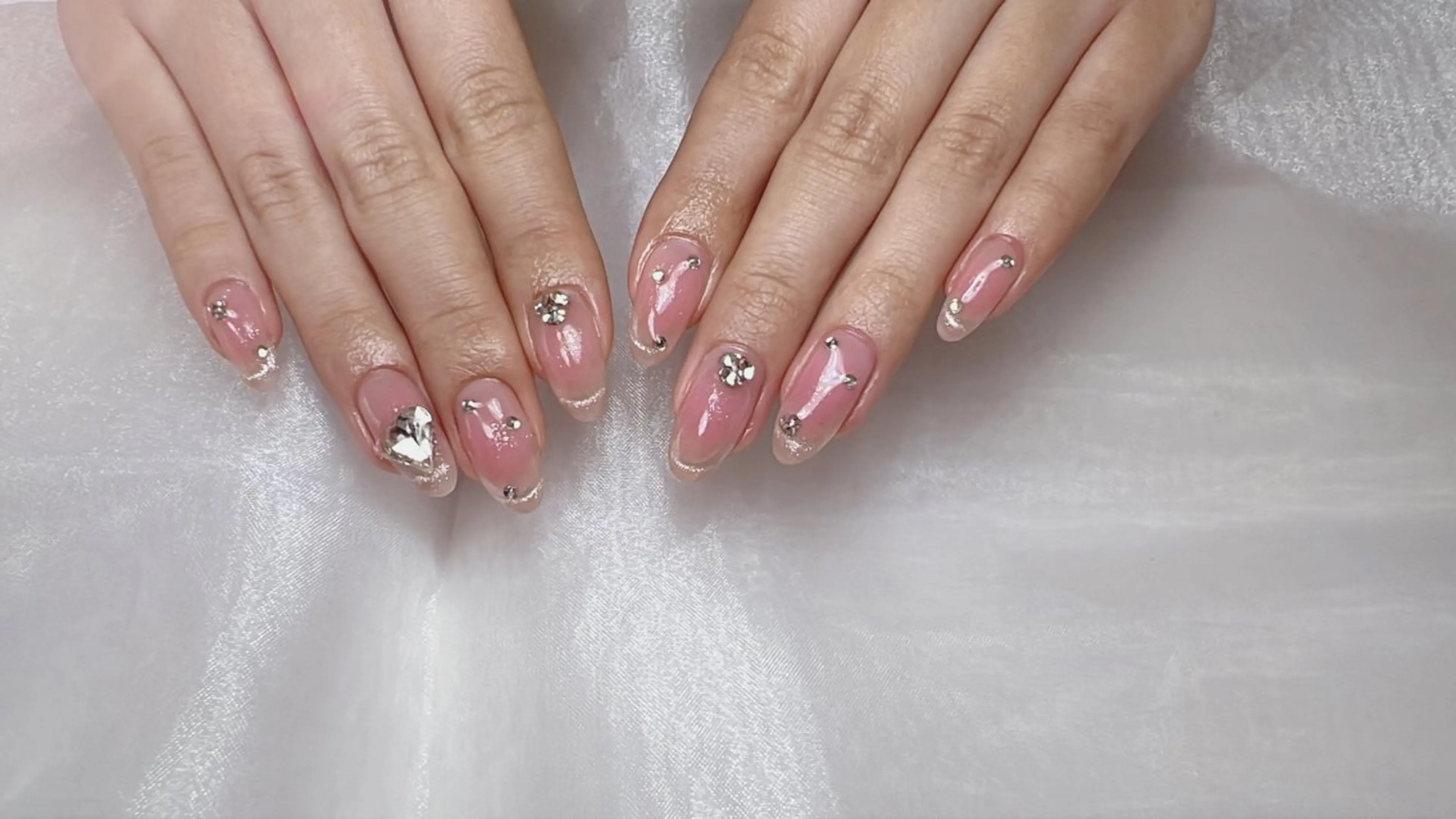 ネイル シーシー ネイルのネイルデザイン