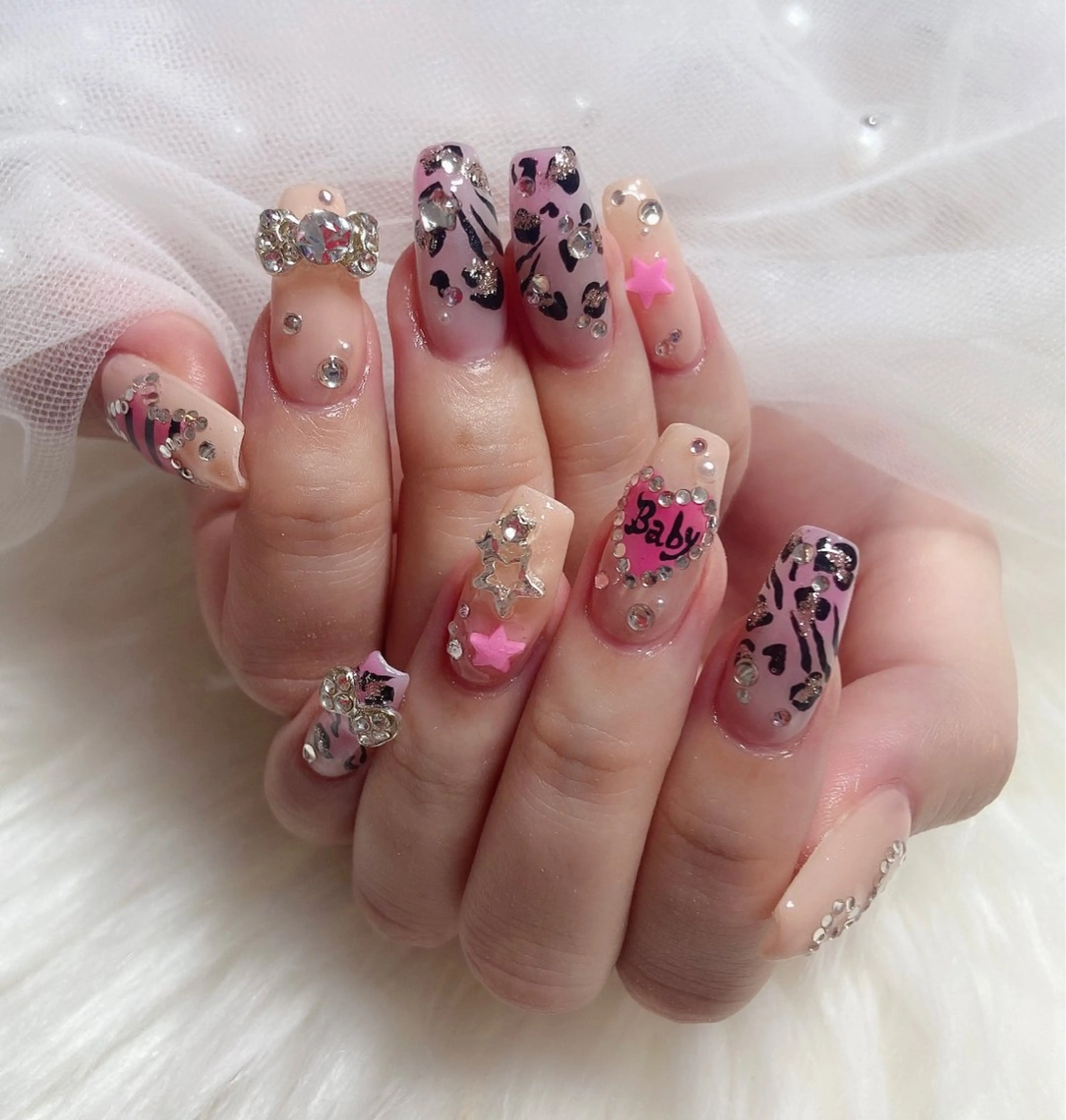 ネイル ＆ME アンドミーのネイルデザイン