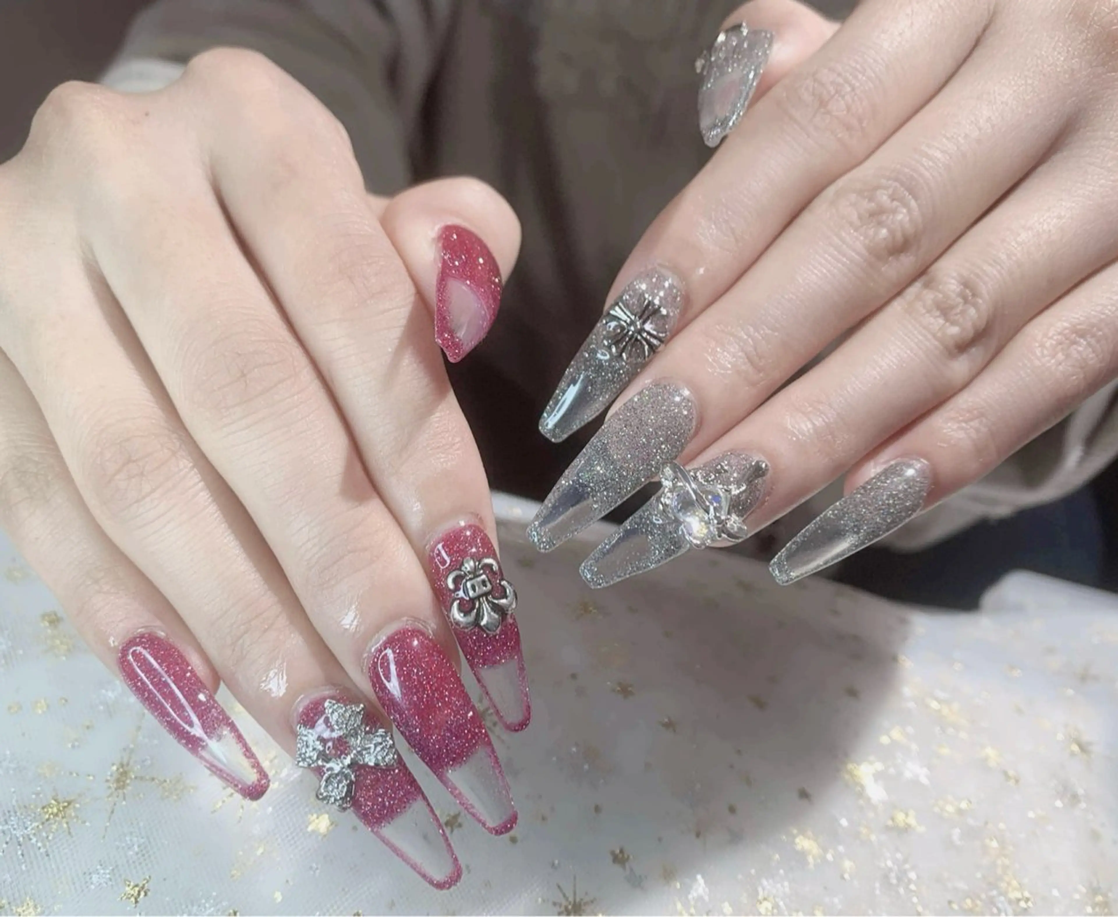 チップ長さだし10本＋シンプルデザイン＋パーツつけ放題の写真